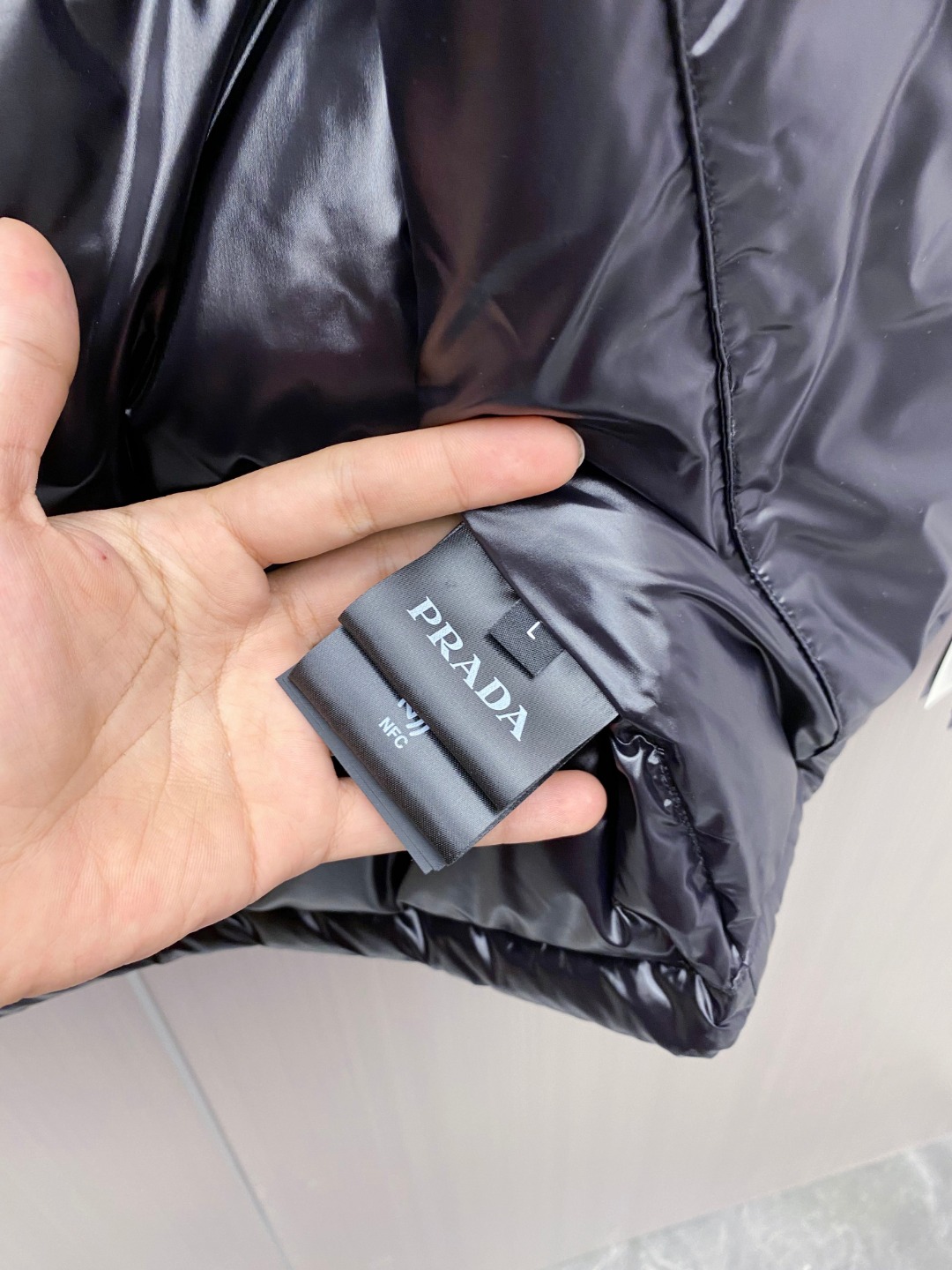Prada Down Vest White Duck Down 56