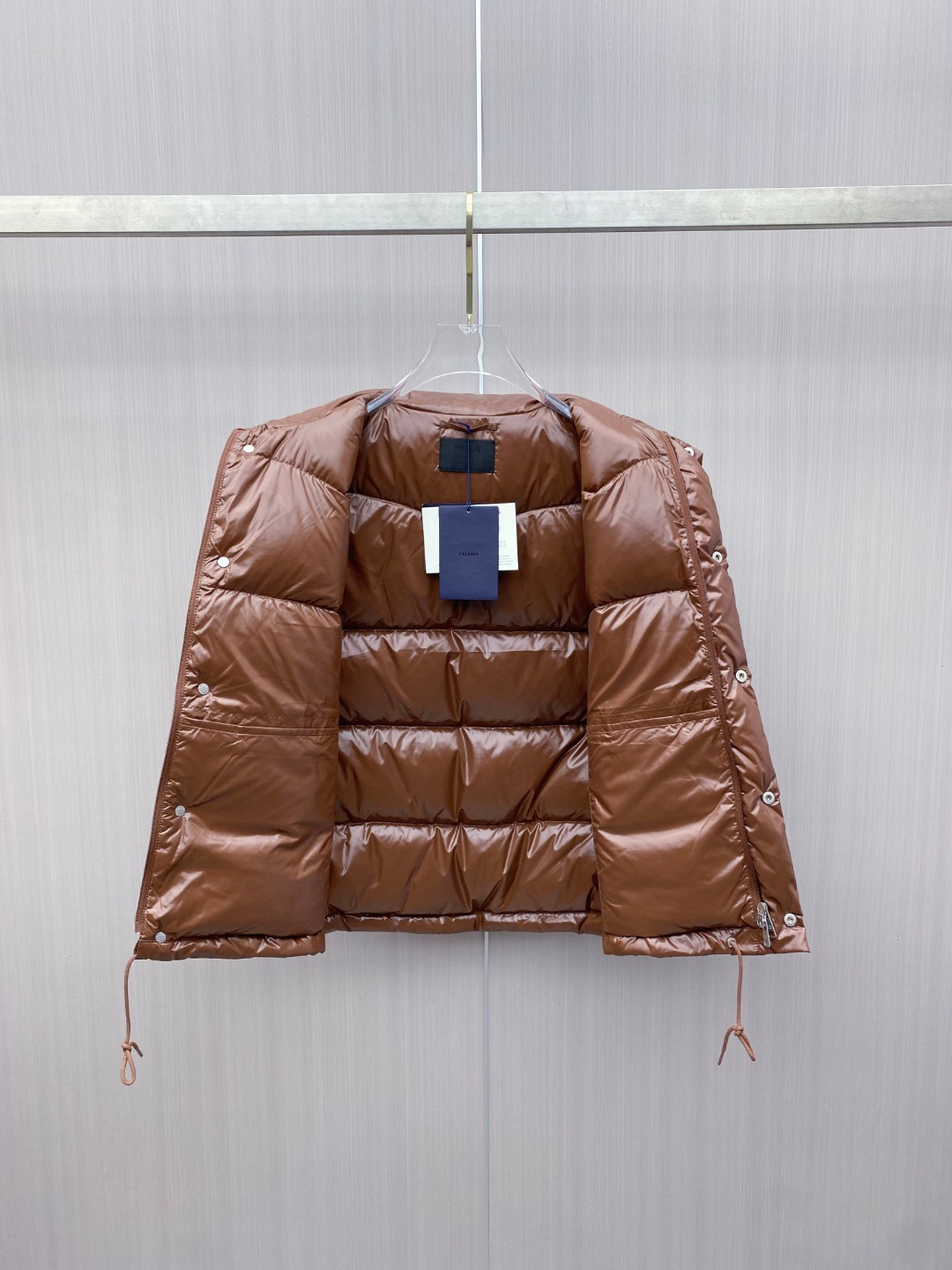 Prada Down Vest White Duck Down 56