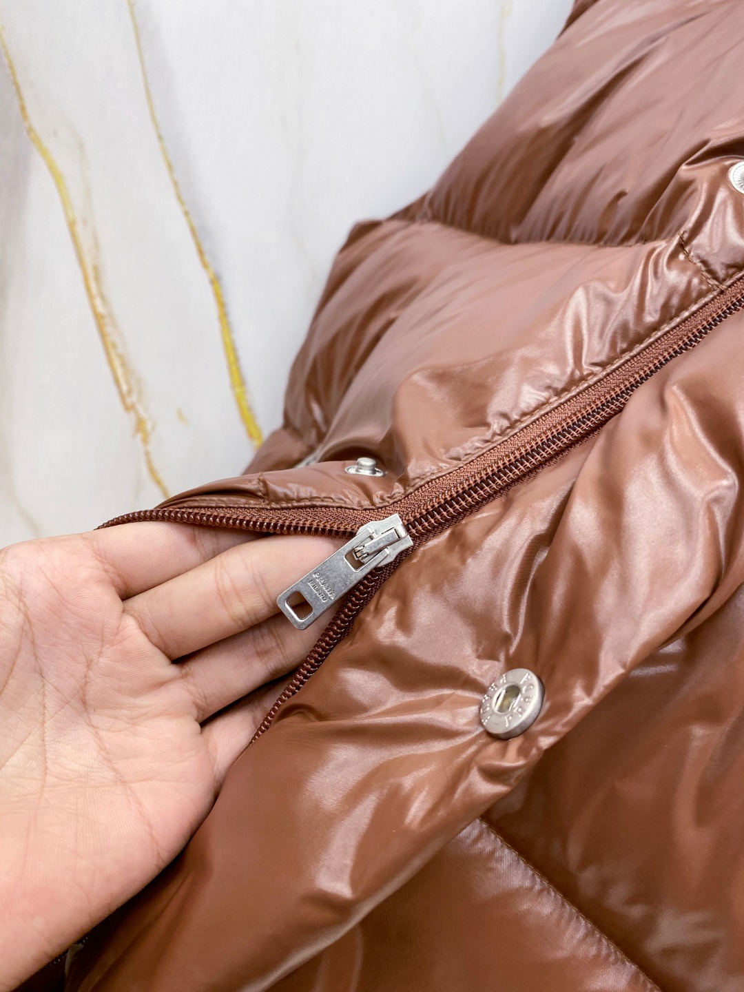 Prada Down Vest White Duck Down 56