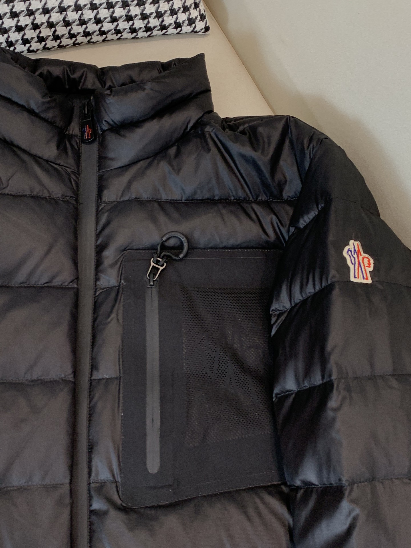 Moncler Couple Down Jacket White Duck Down Black M-l-xl
