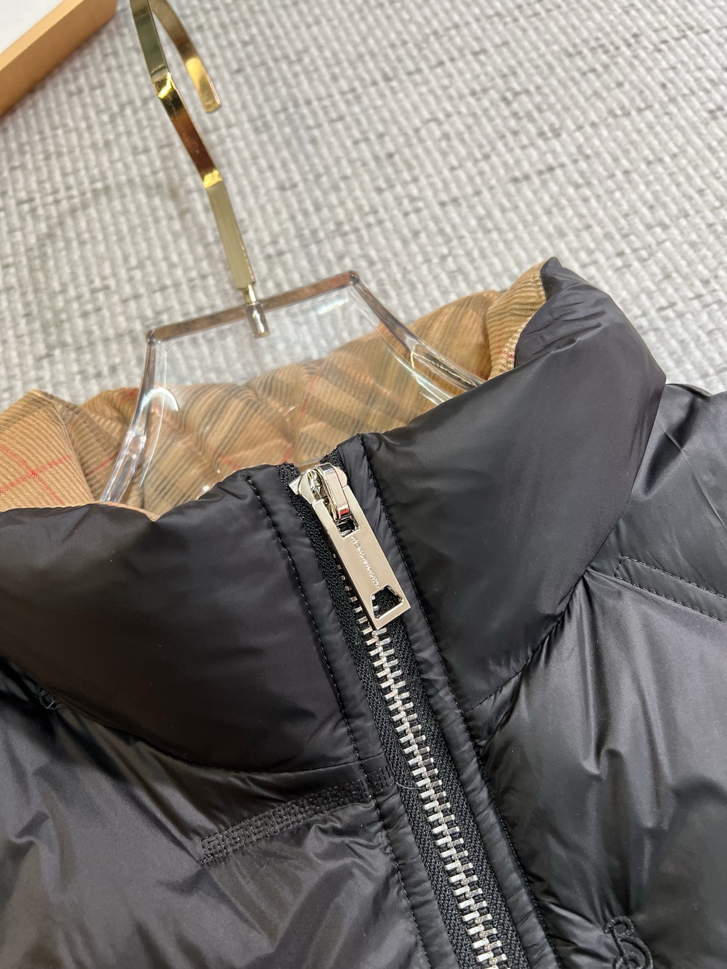Burberry Down Jacket Hooded M-xl