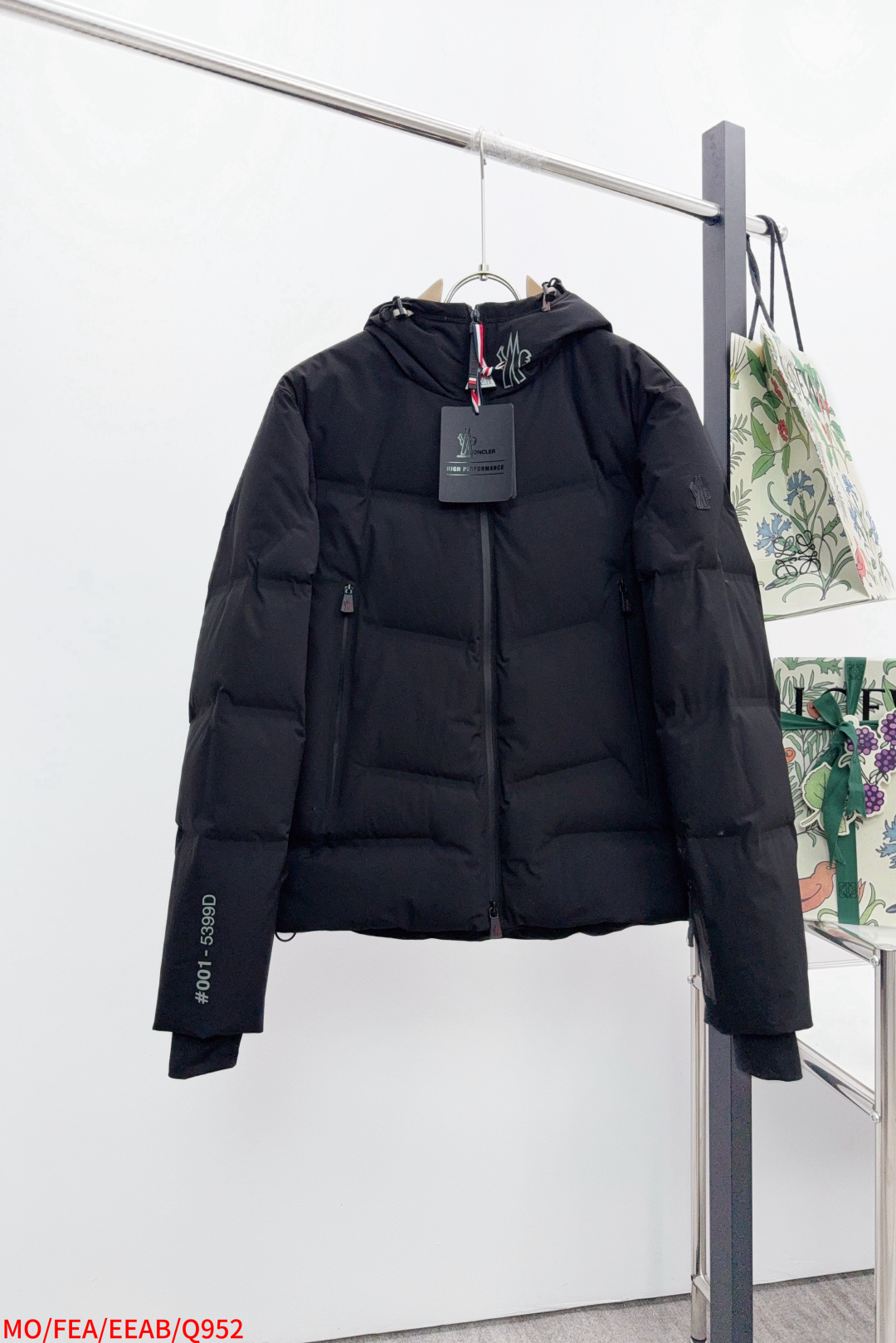 Moncler Male Down Jacket Slim Fit M-l