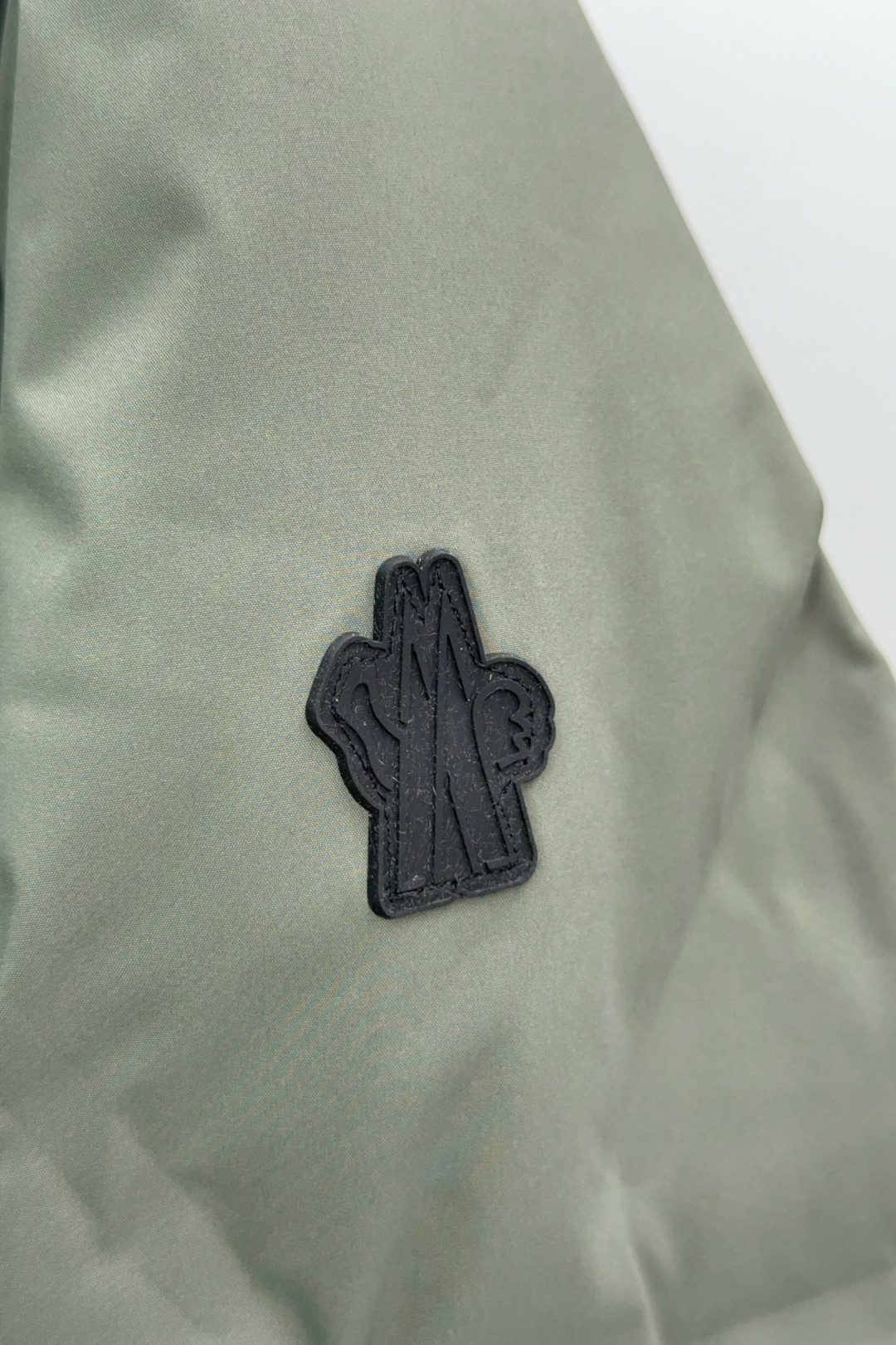 Moncler Male Down Jacket Slim Fit M-l