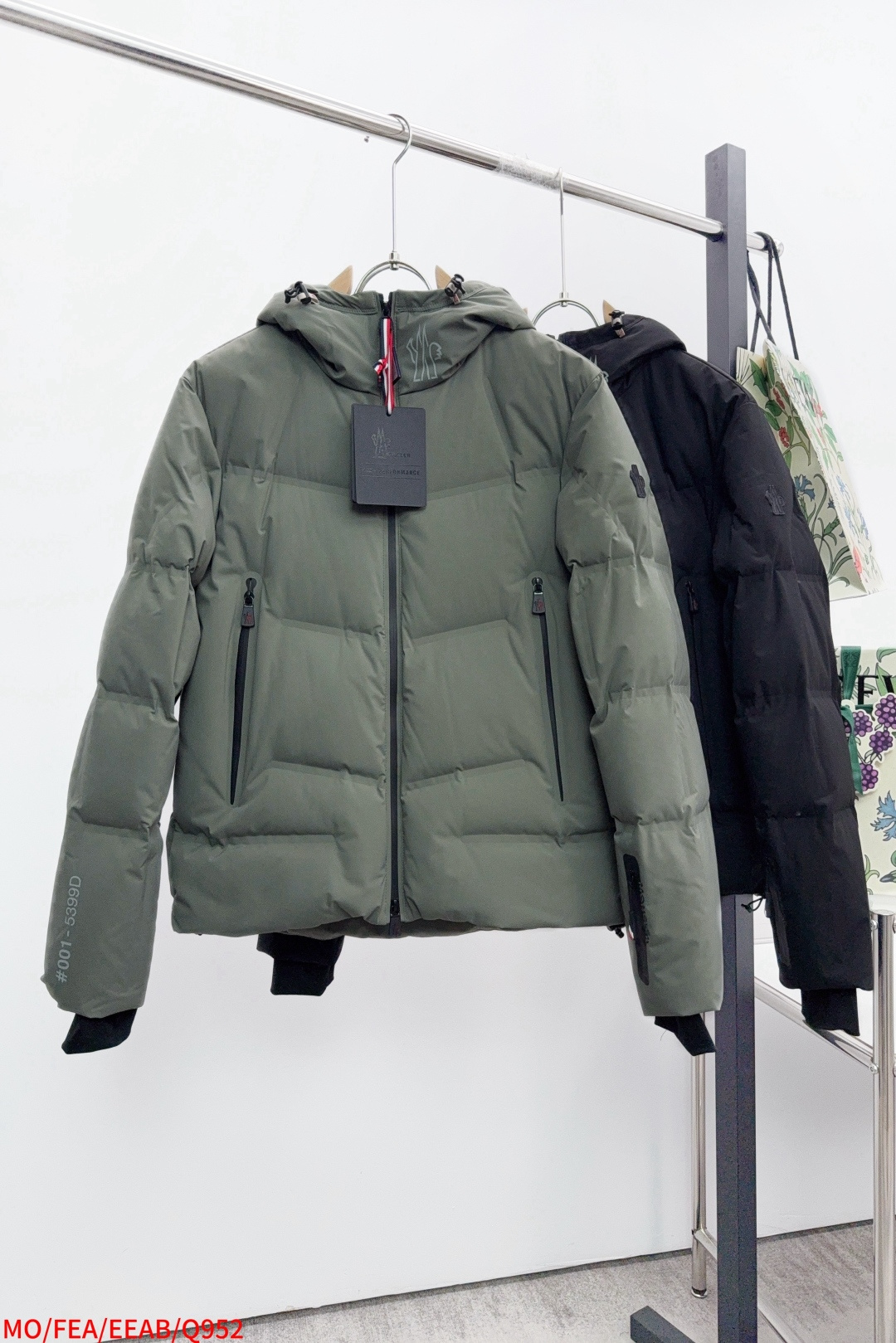 Moncler Male Down Jacket Slim Fit M-l