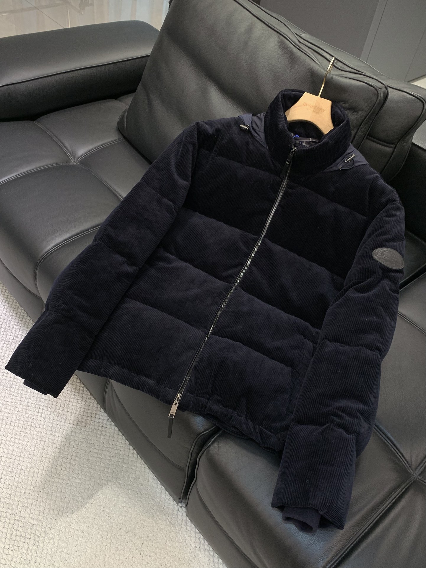 Burberry Down Jacket L-xl