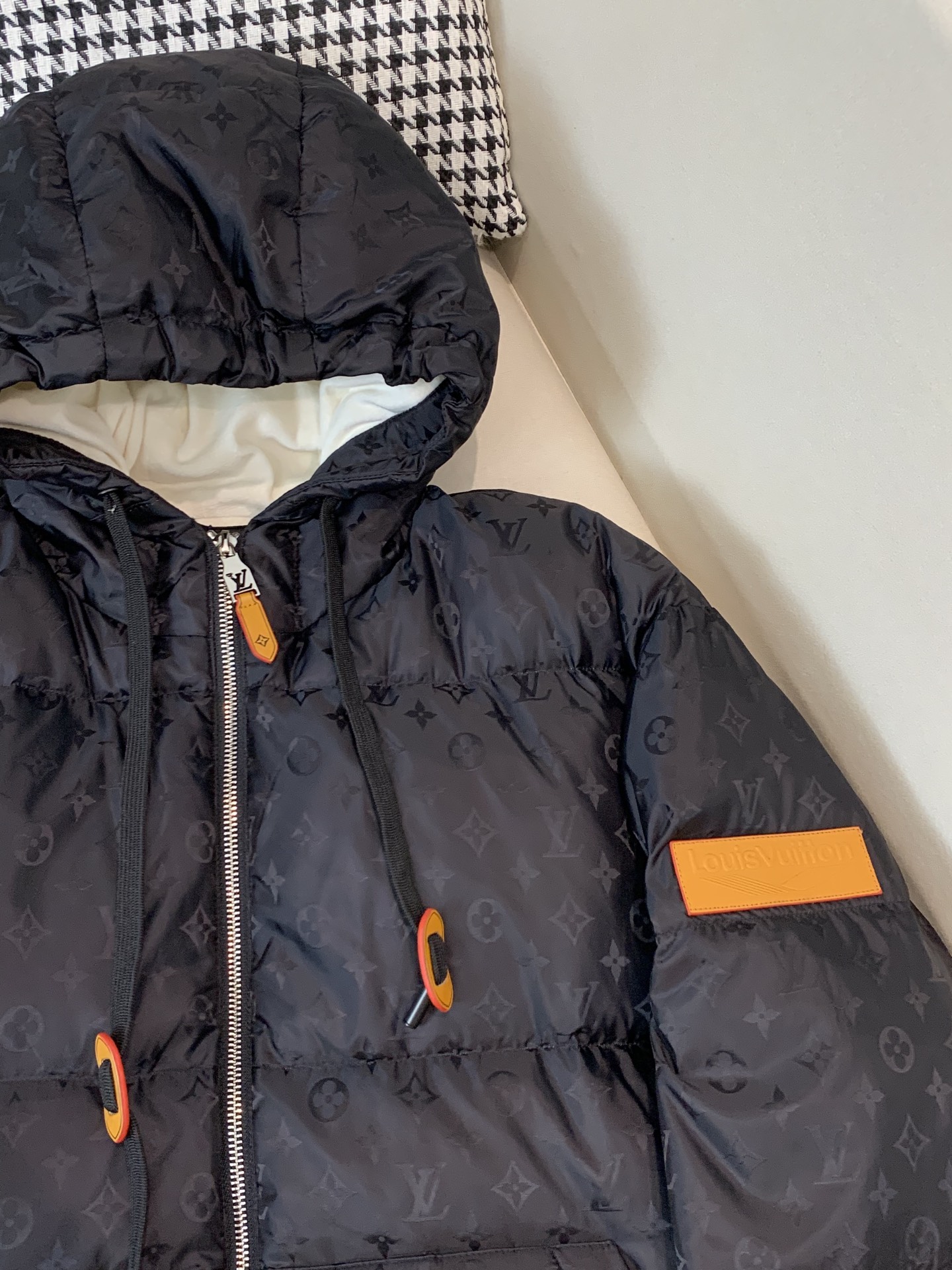 Louis Vuitton Male Down Jacket Black Hooded S-l