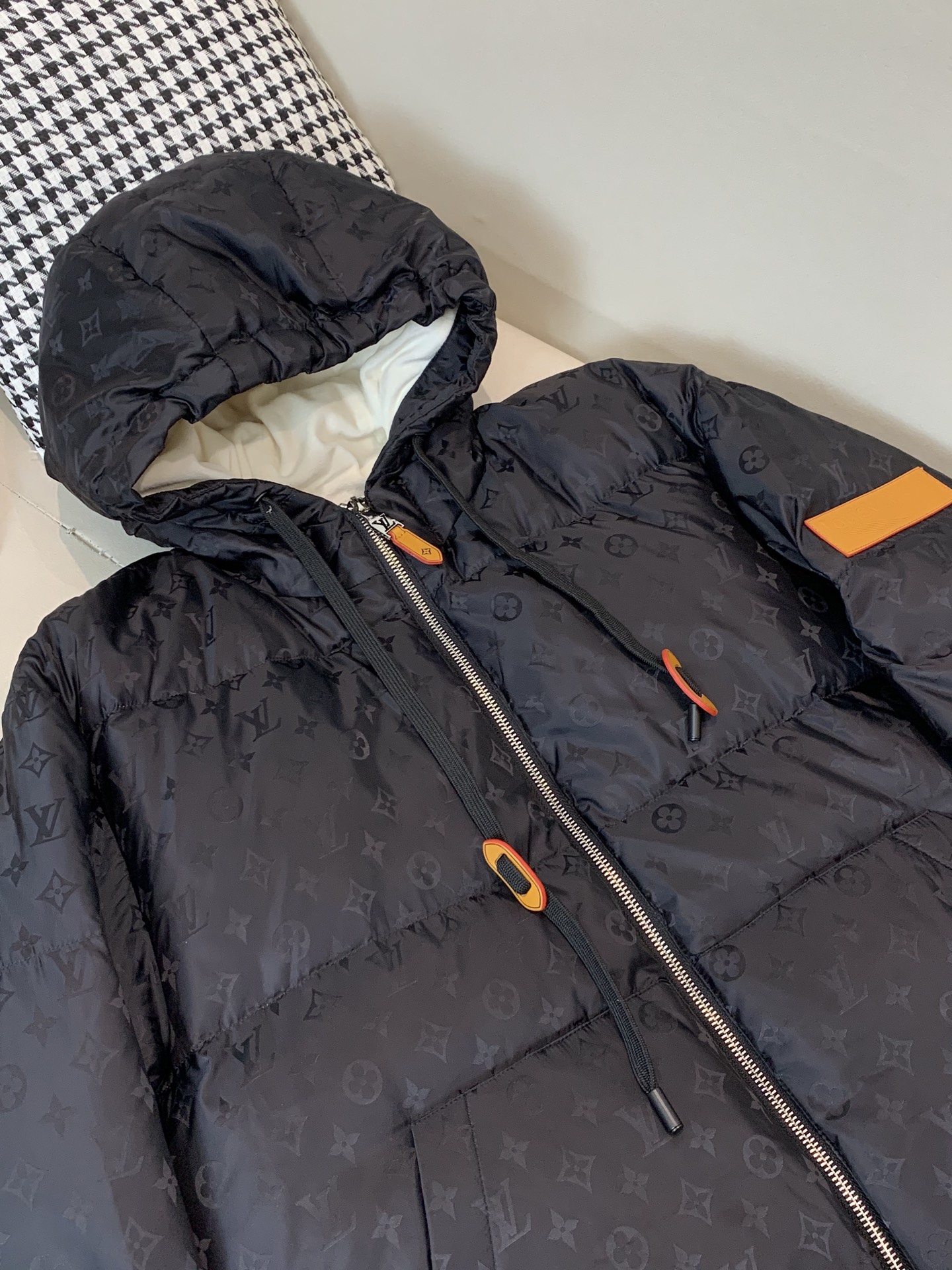 Louis Vuitton Male Down Jacket Black Hooded S-l