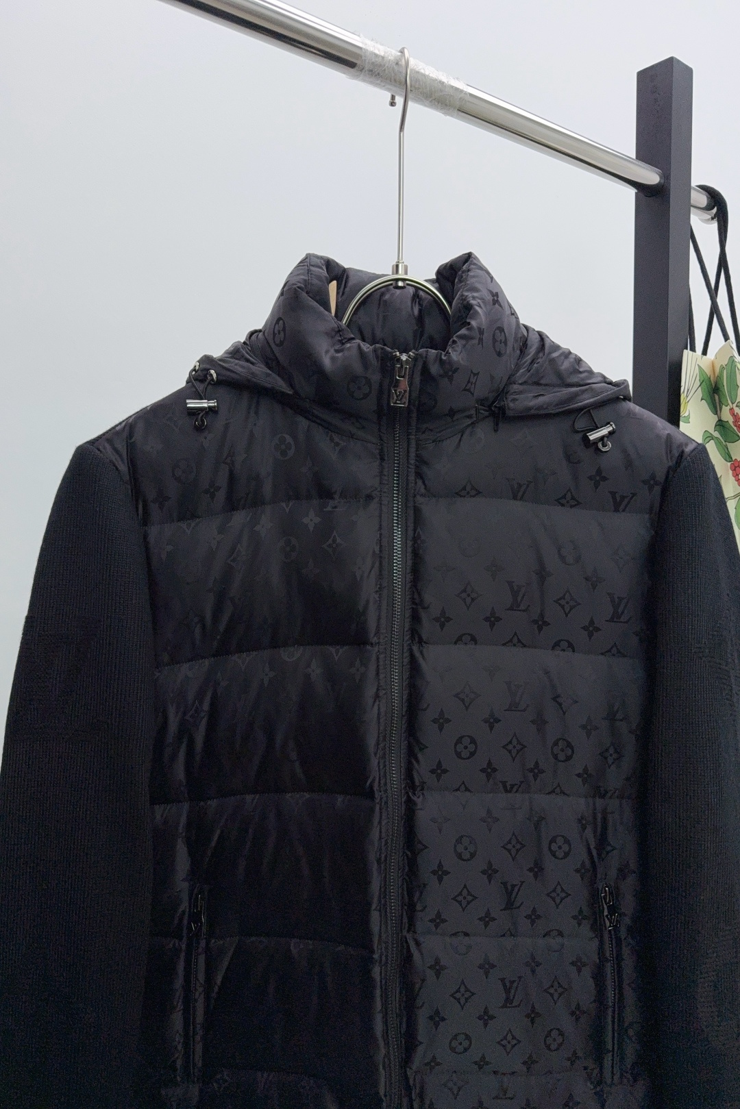 Louis Vuitton Down Jacket Hooded S-m-l-xl