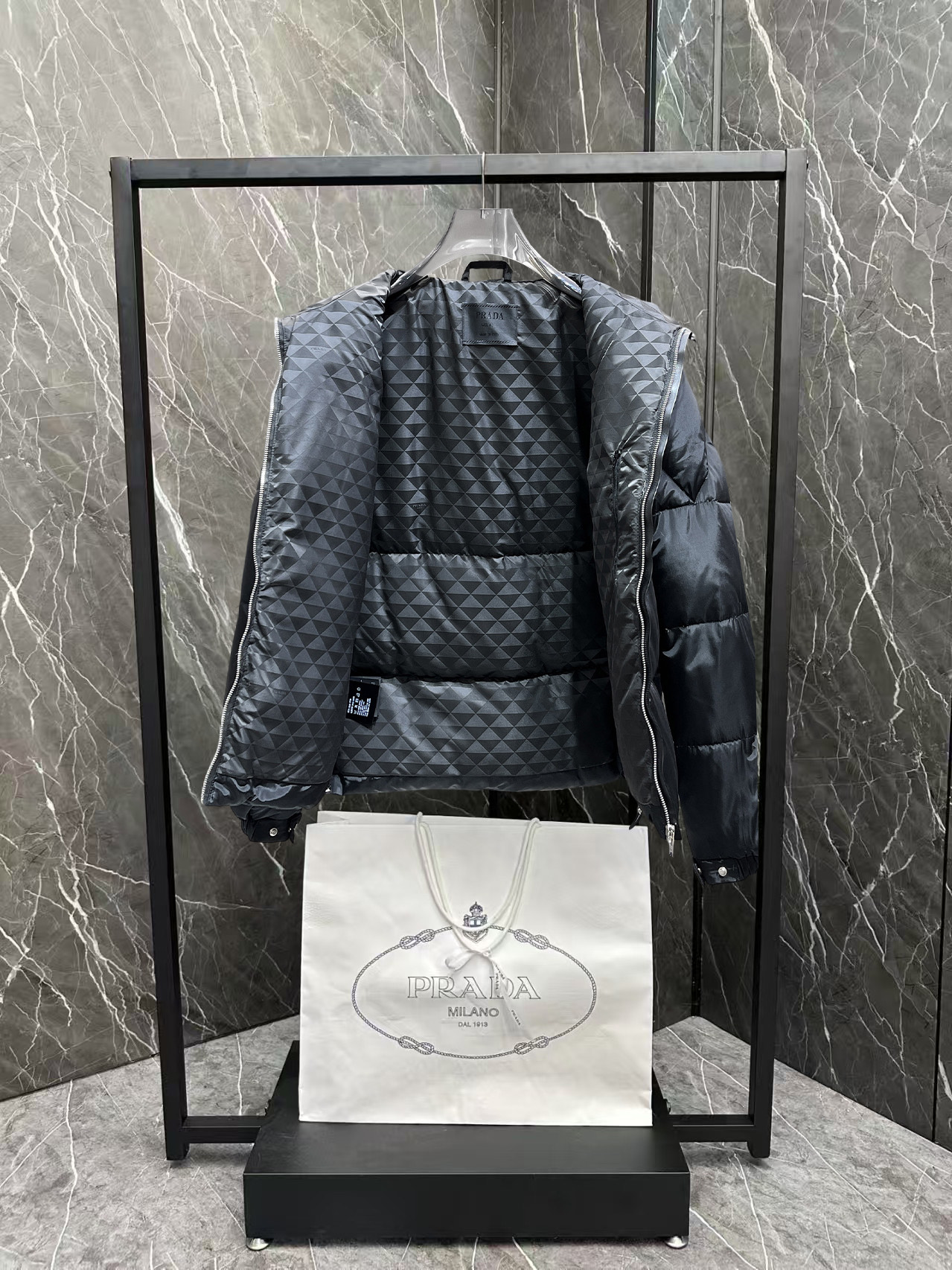 Prada Down Jacket S-m-l-xl