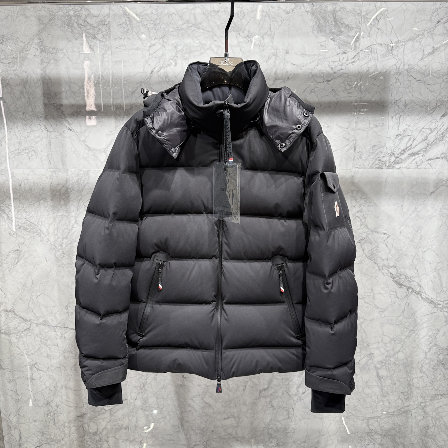 Moncler Basic Clothing White Duck Down M-l