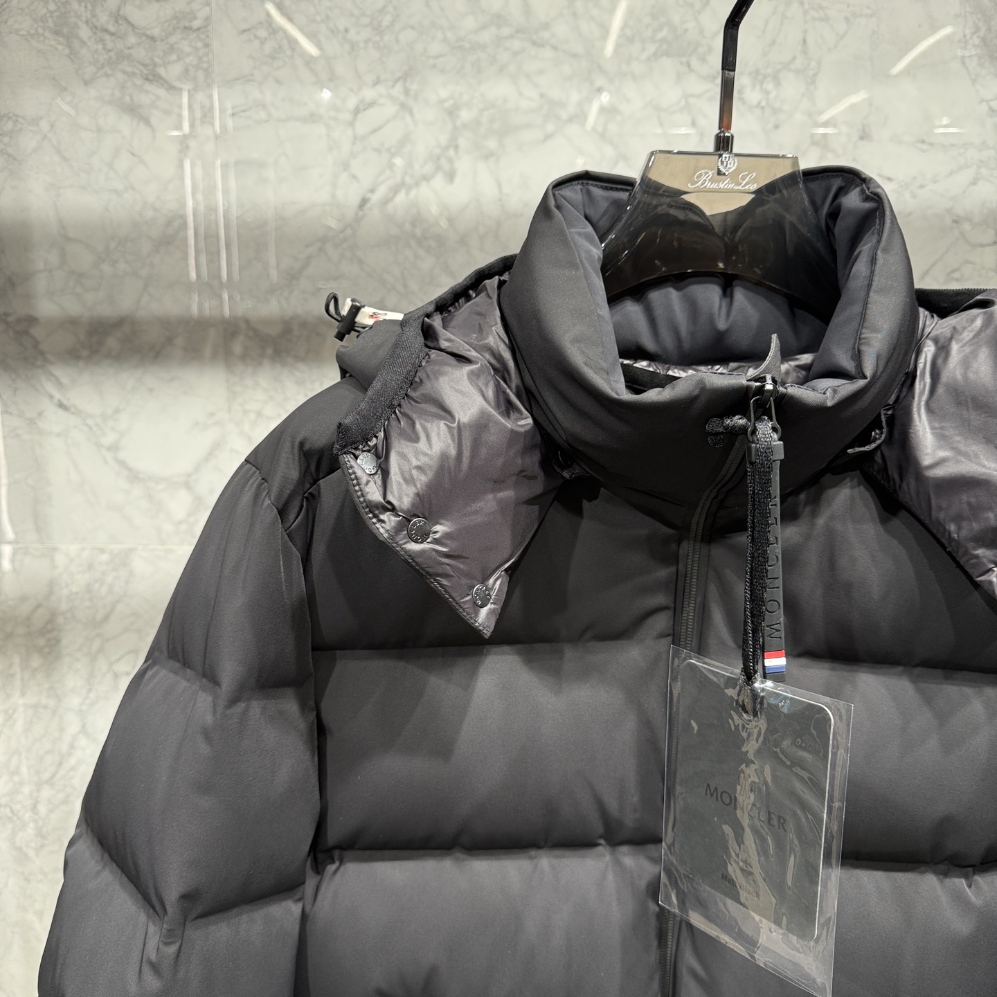 Moncler Basic Clothing White Duck Down M-l