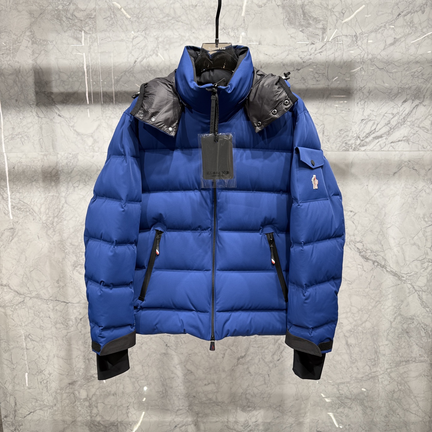 Moncler Basic Clothing White Duck Down M-l