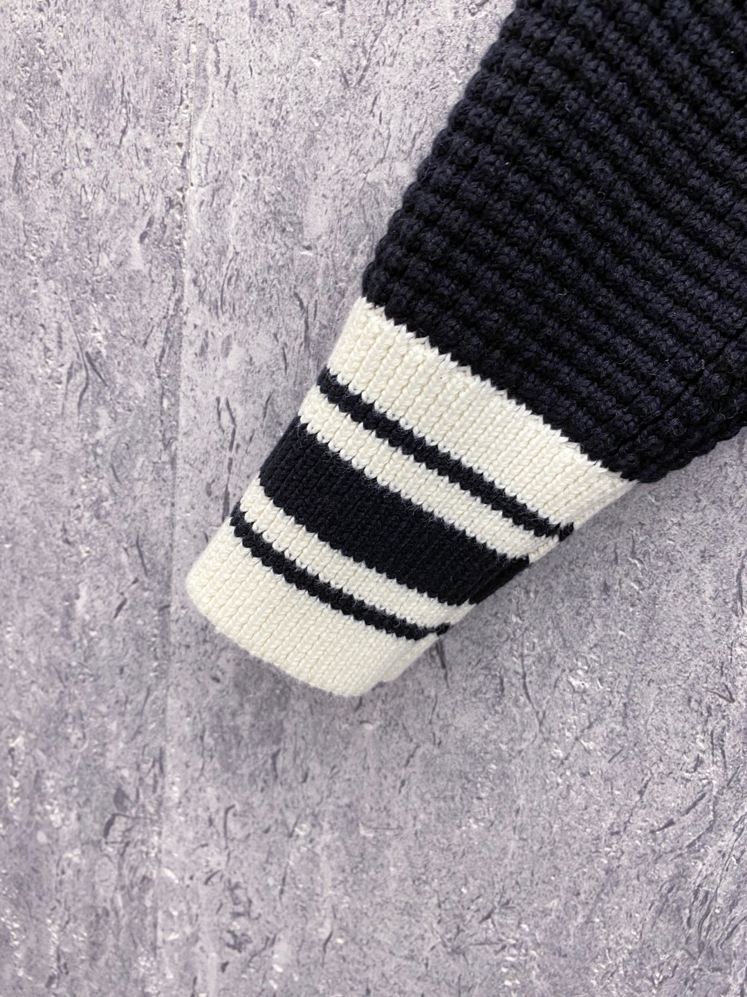 Moncler Down Jacket Knitted Black Hooded M-l