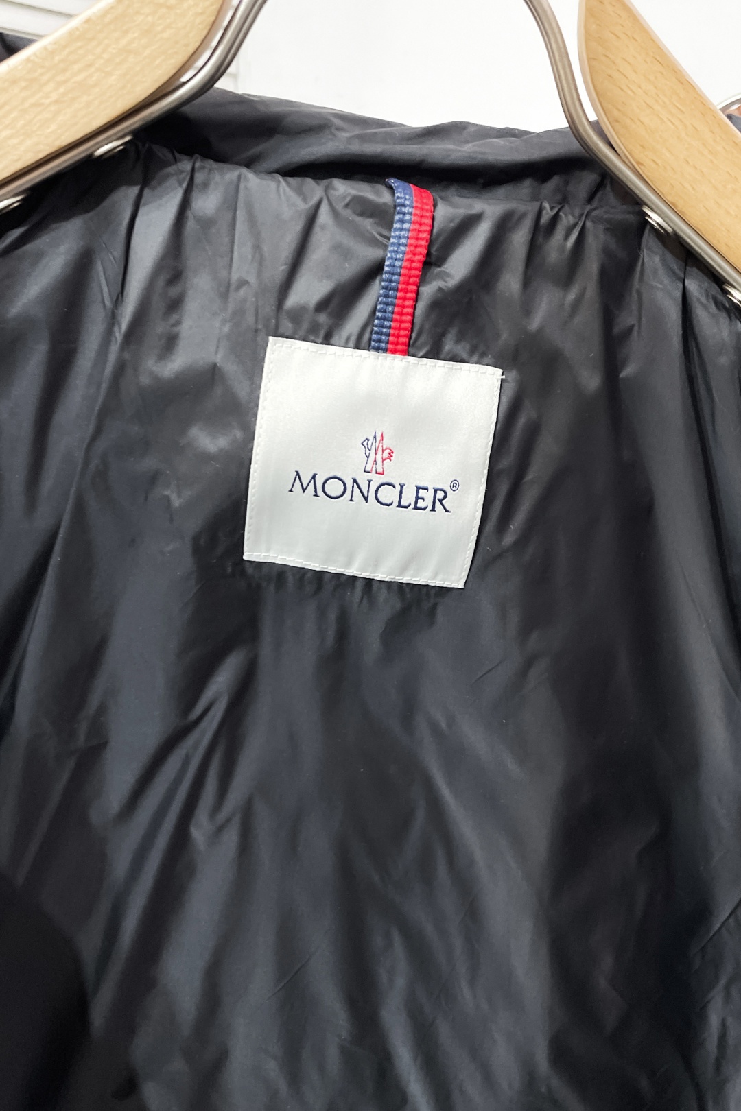 Moncler Down Vest White Duck Down Black S-m-l-xl