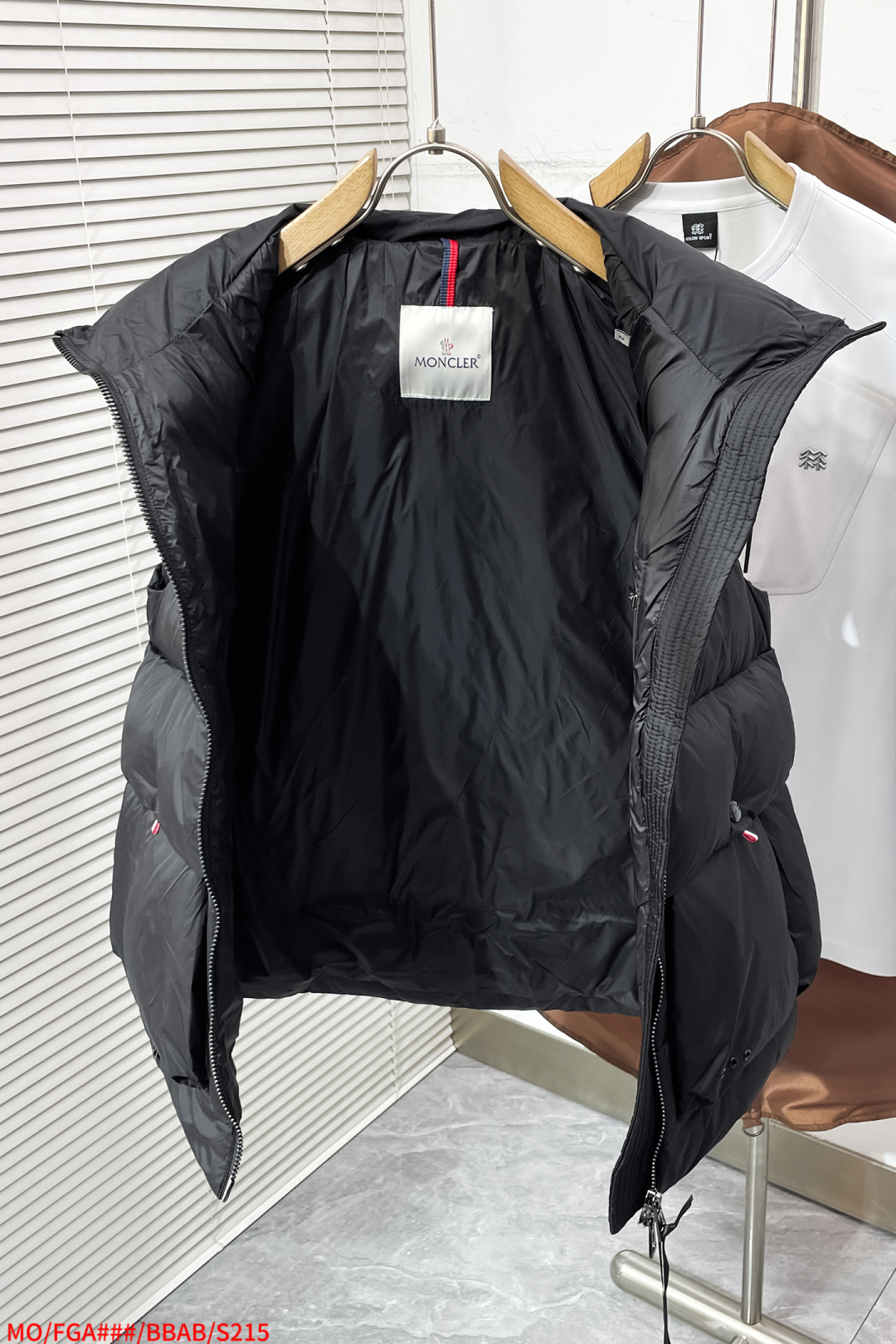 Moncler Down Vest White Duck Down Black S-m-l-xl
