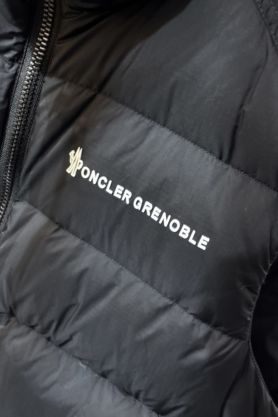 Moncler Down Vest White Duck Down Black S-m-l-xl