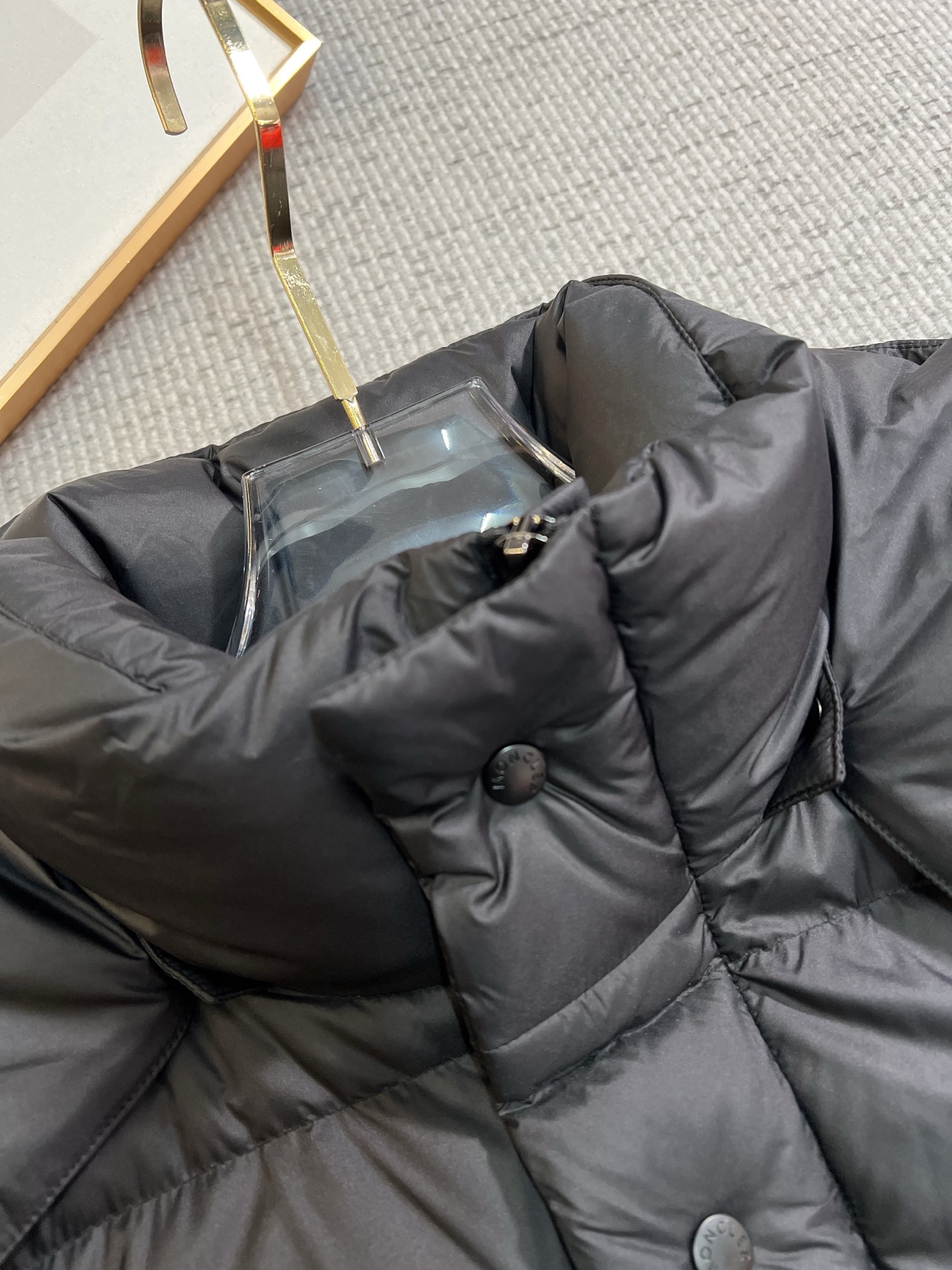 Moncler Down Jacket Hooded M-l-xl