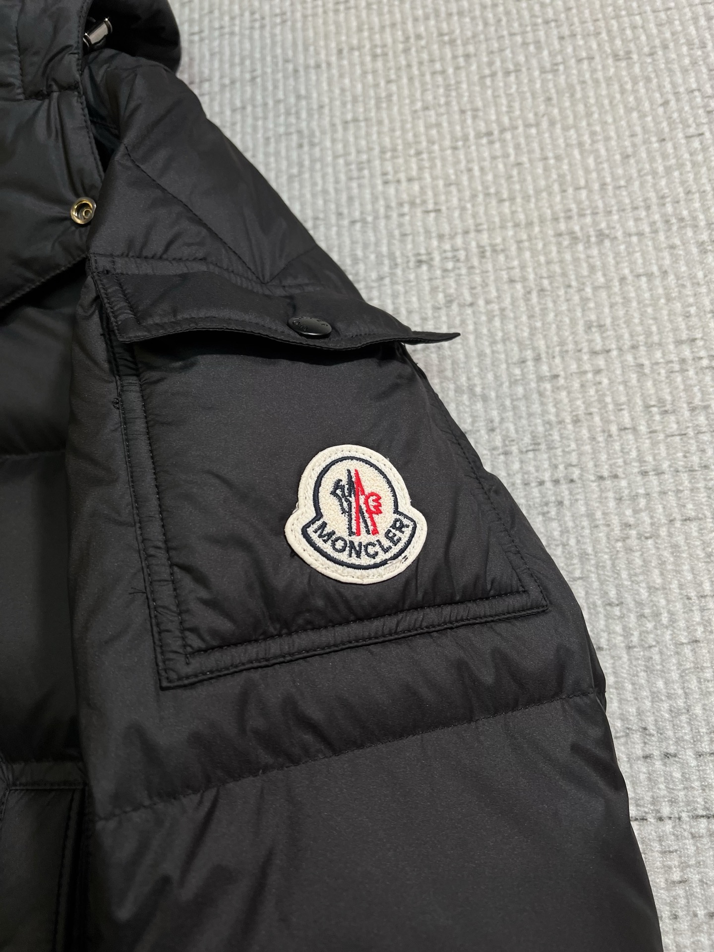 Moncler Down Jacket Hooded M-l-xl
