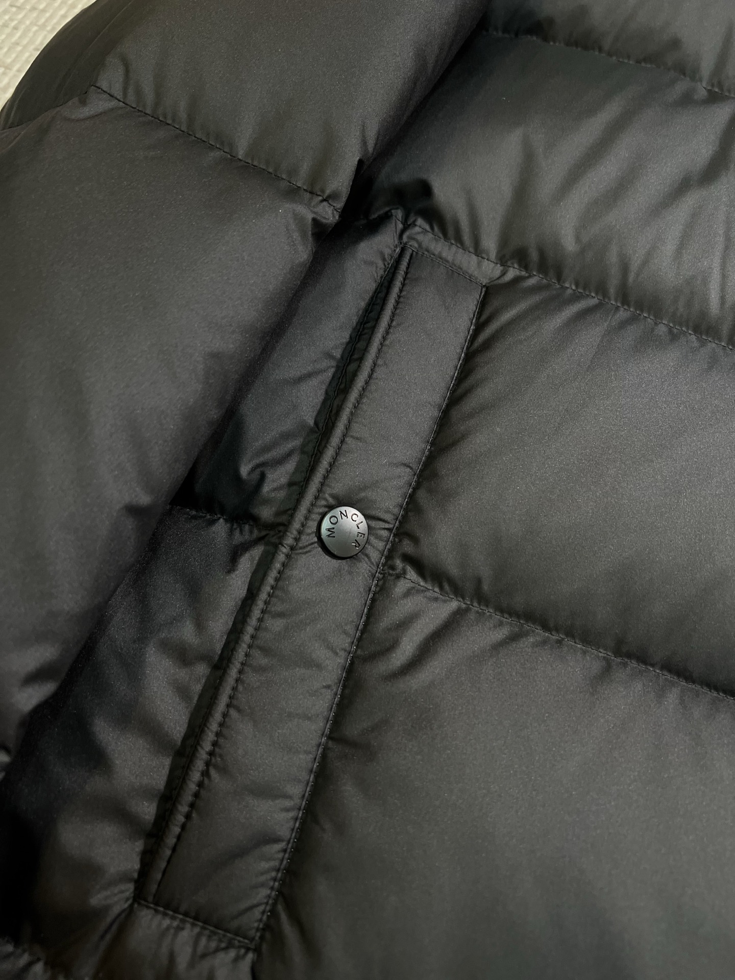 Moncler Down Jacket Hooded M-l-xl