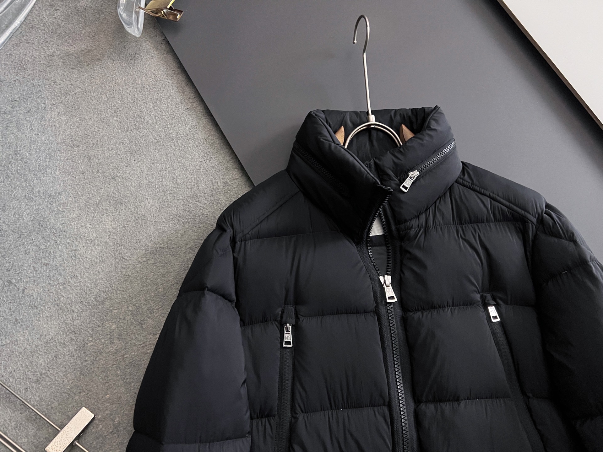 Moncler Down Jacket White Duck Down M