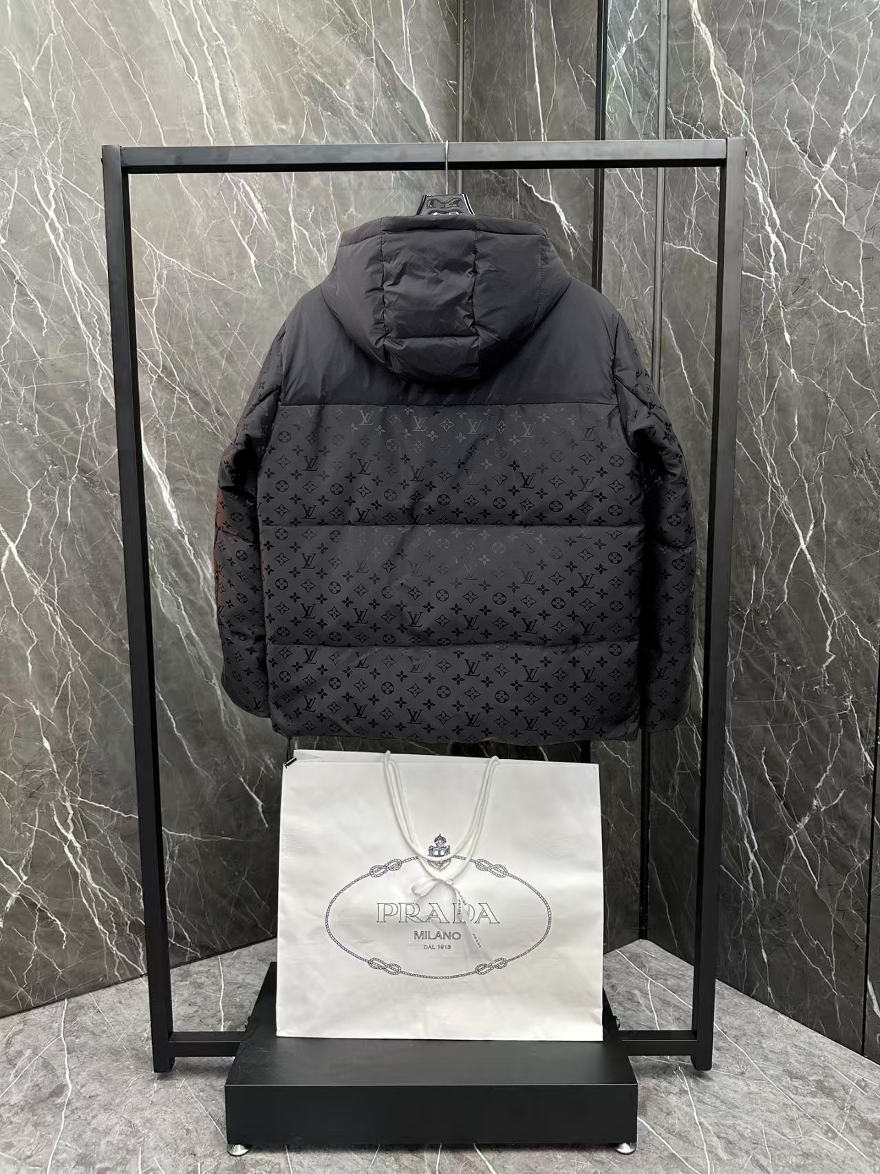 Louis Vuitton Down Jacket S-m-l-xl