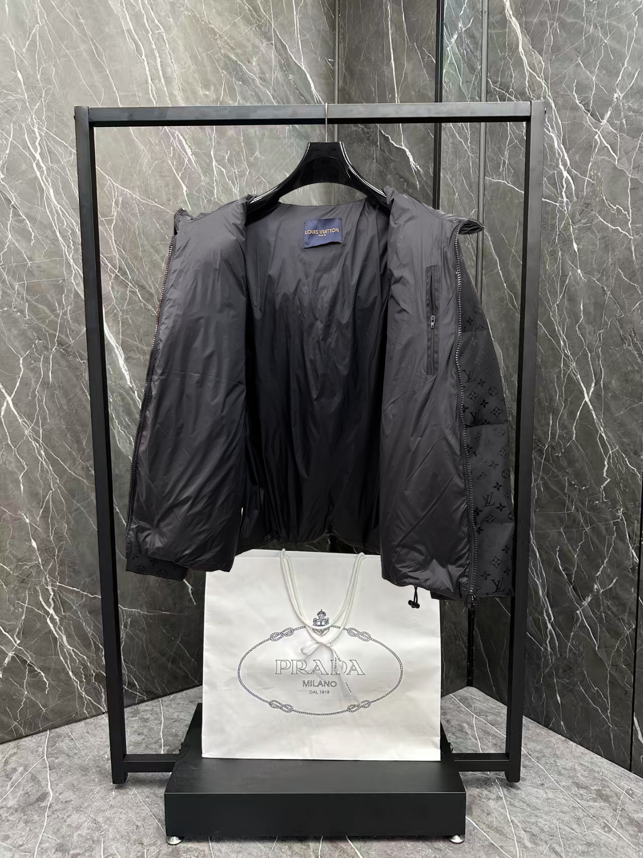 Louis Vuitton Down Jacket S-m-l-xl