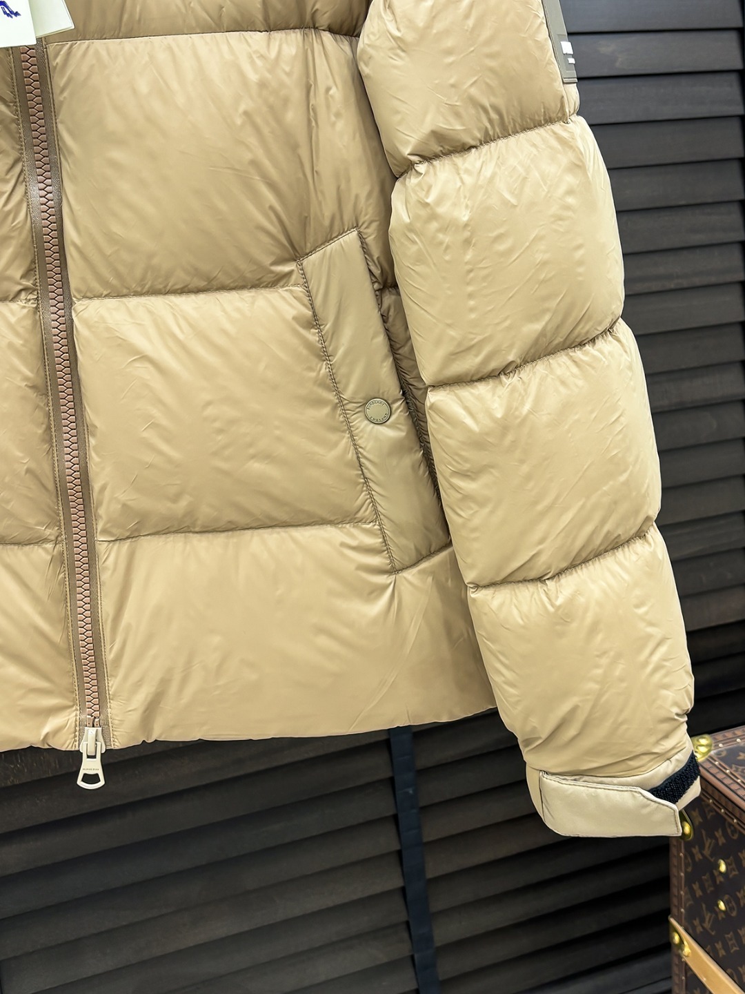 Burberry Down Jacket Goose Down M-xl