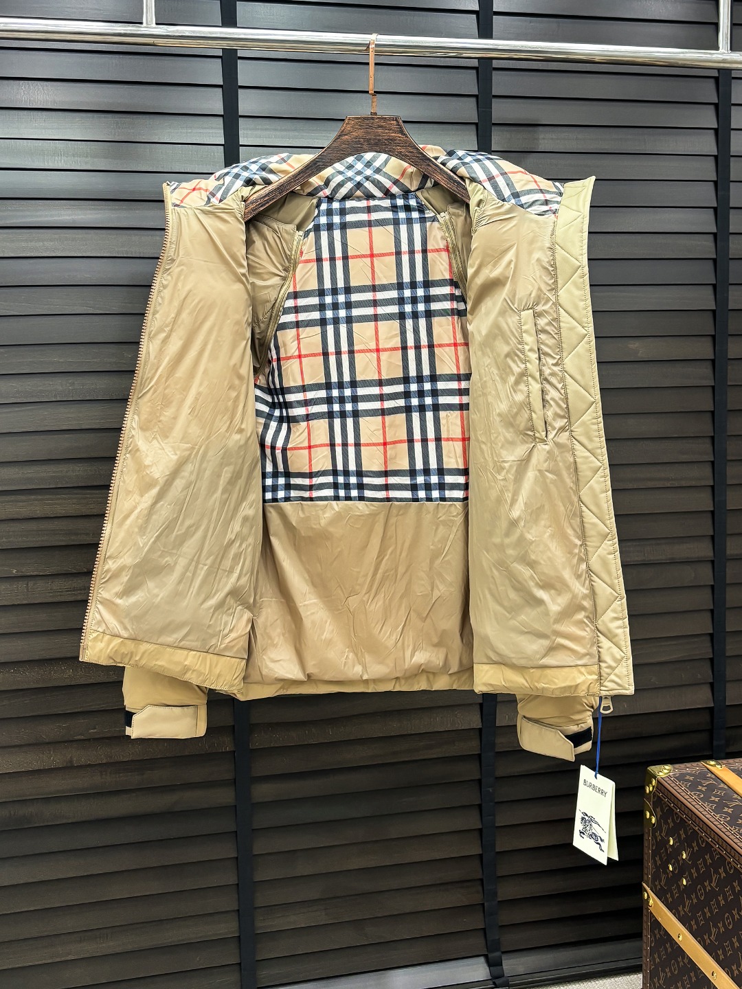 Burberry Down Jacket Goose Down M-xl