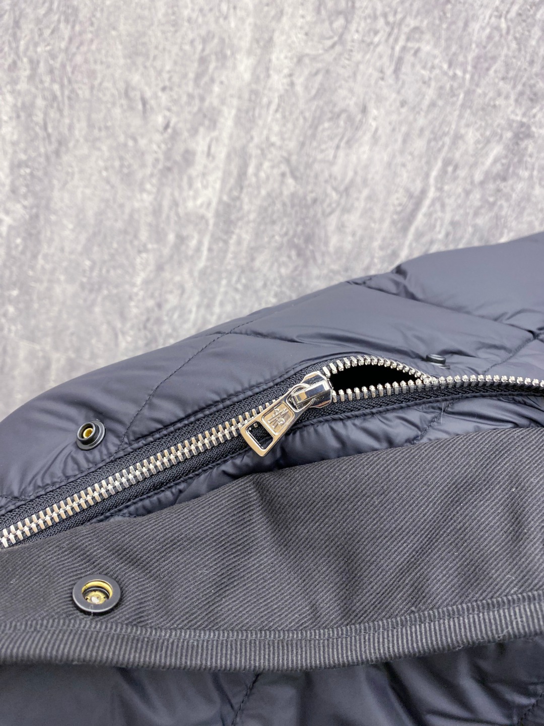 Moncler Couple Down Jacket White Duck Down M-l-xl