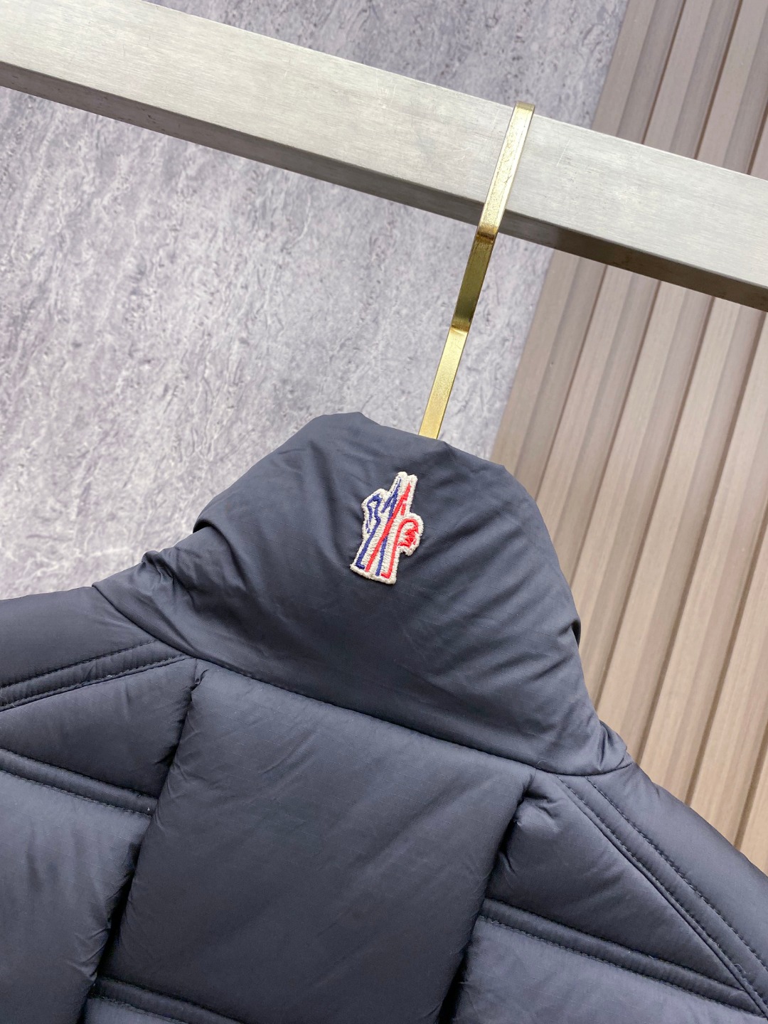Moncler Down Vest White Duck Down Black M-l