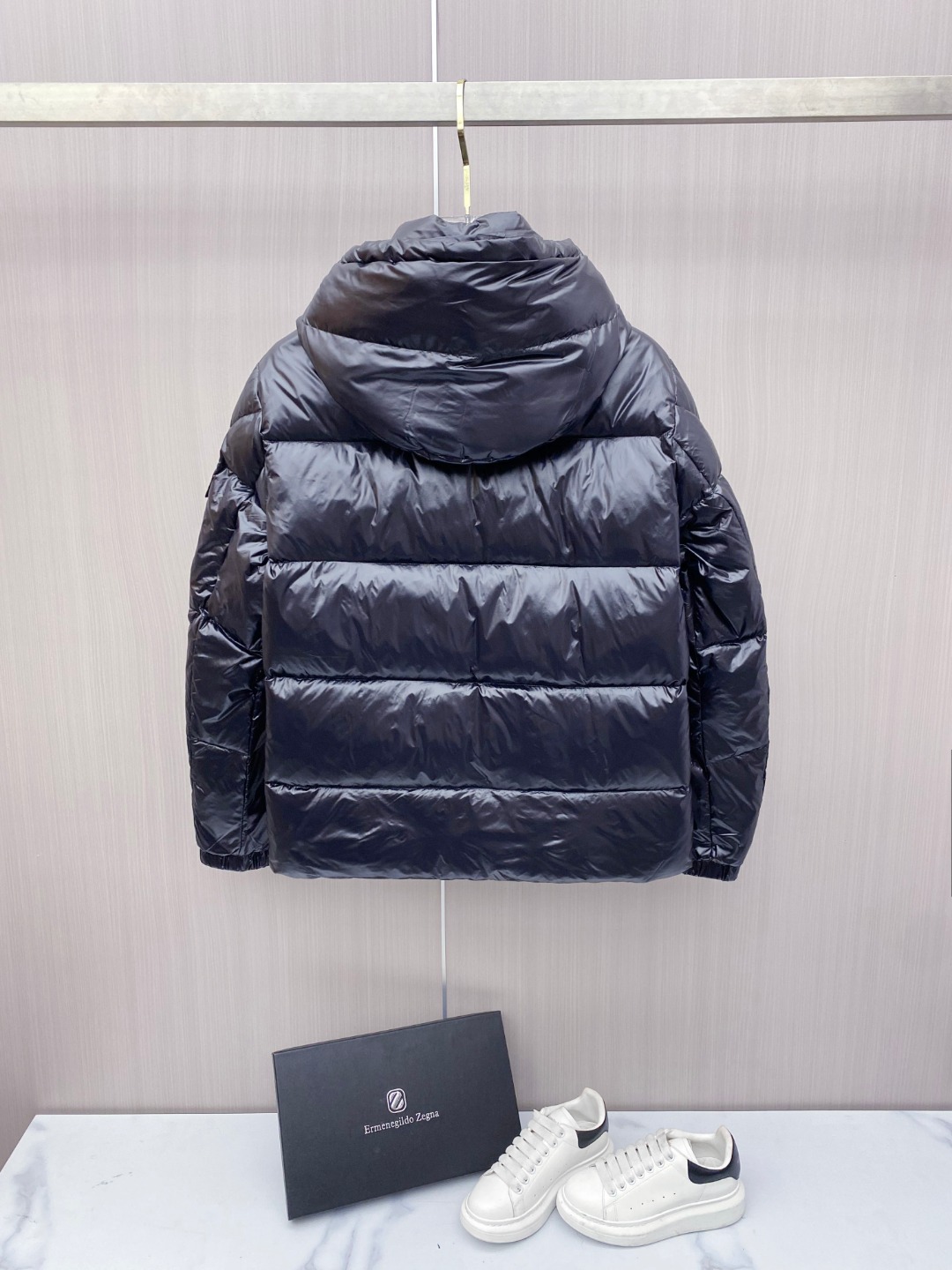 Moncler Basic Clothing White Duck Down M-l