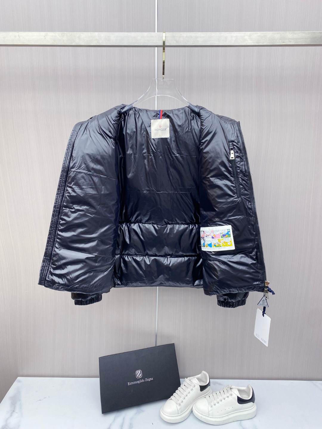 Moncler Basic Clothing White Duck Down M-l