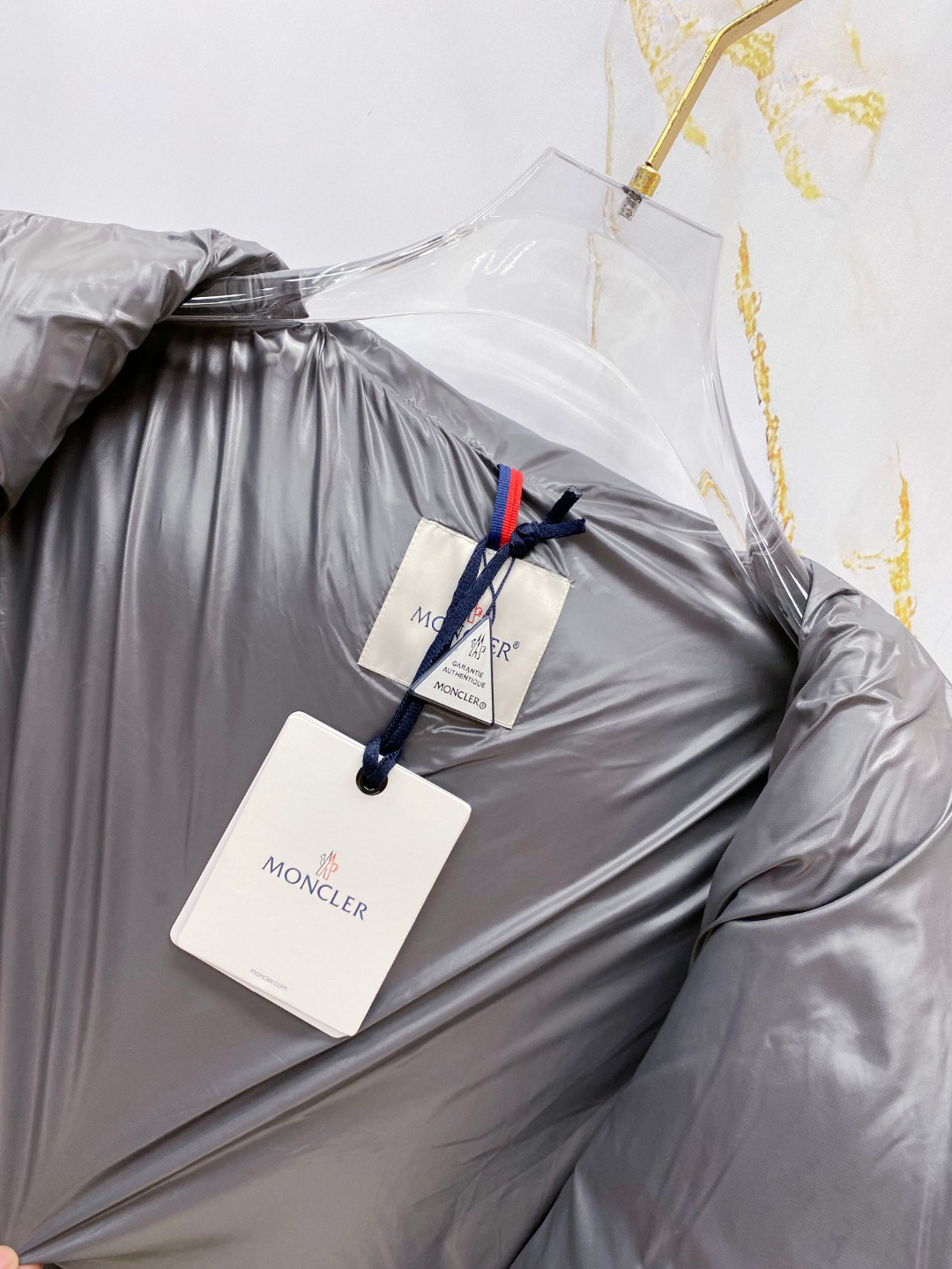 Moncler Basic Clothing White Duck Down M-l