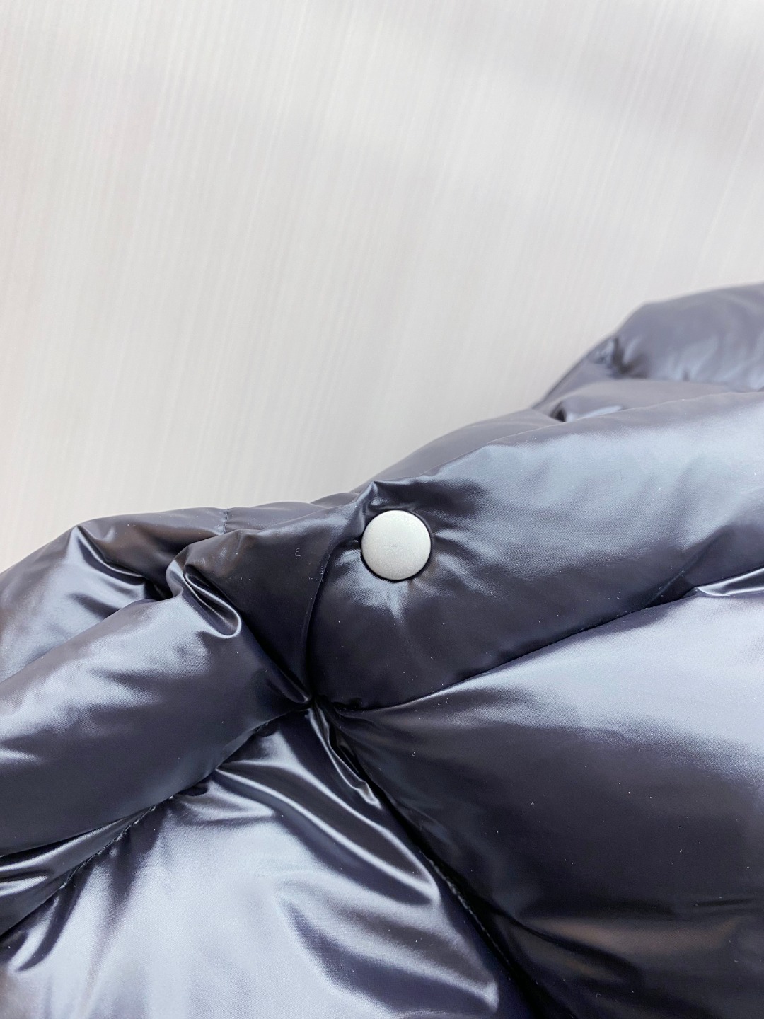 Prada Down Jacket White Duck Down 56