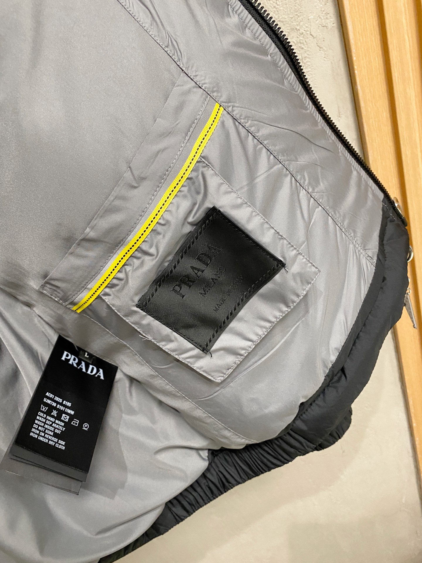 Prada Down Jacket Goose Down S-m-xl