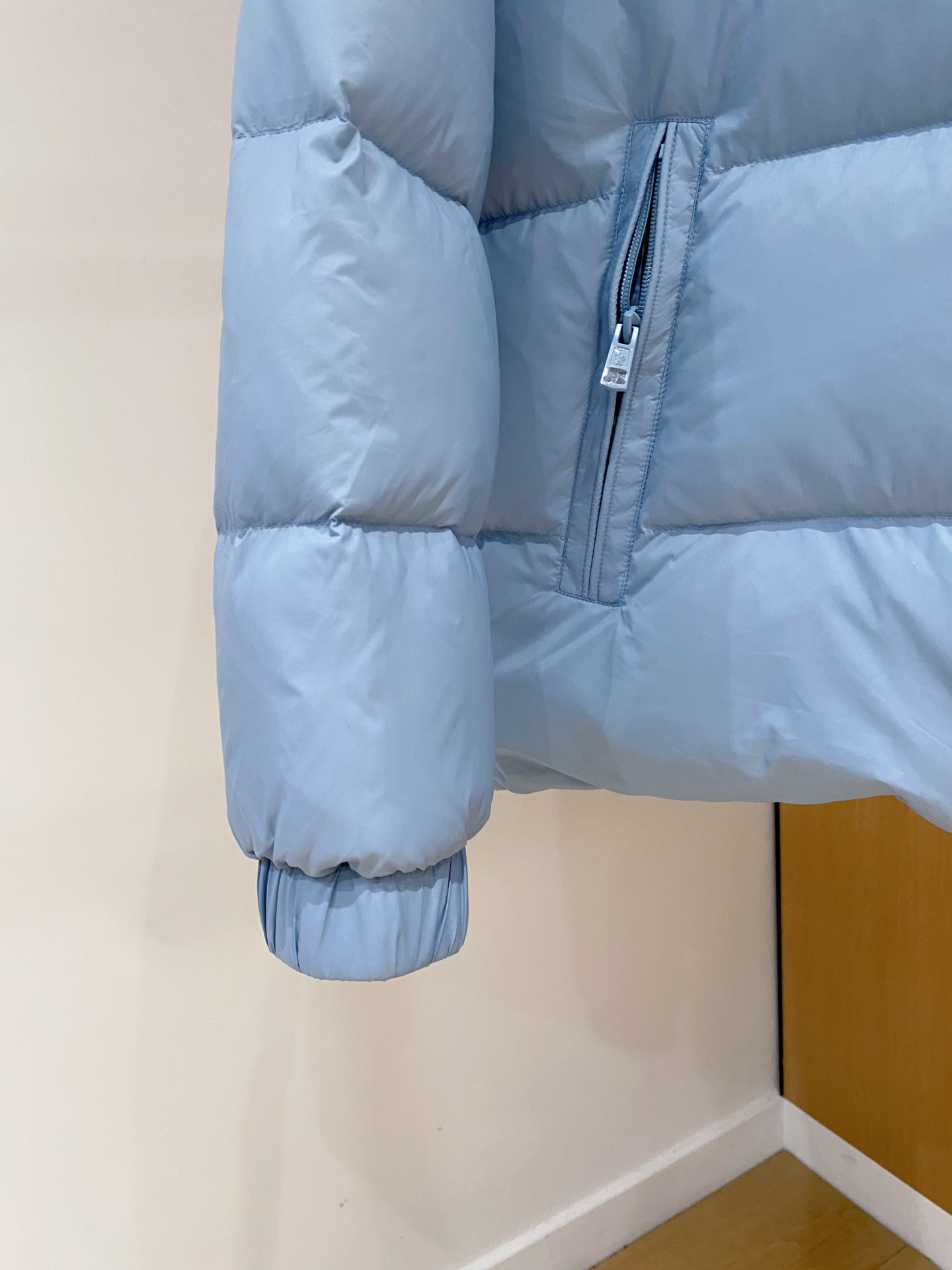 Moncler Couple Down Jacket Goose Down S-m-l