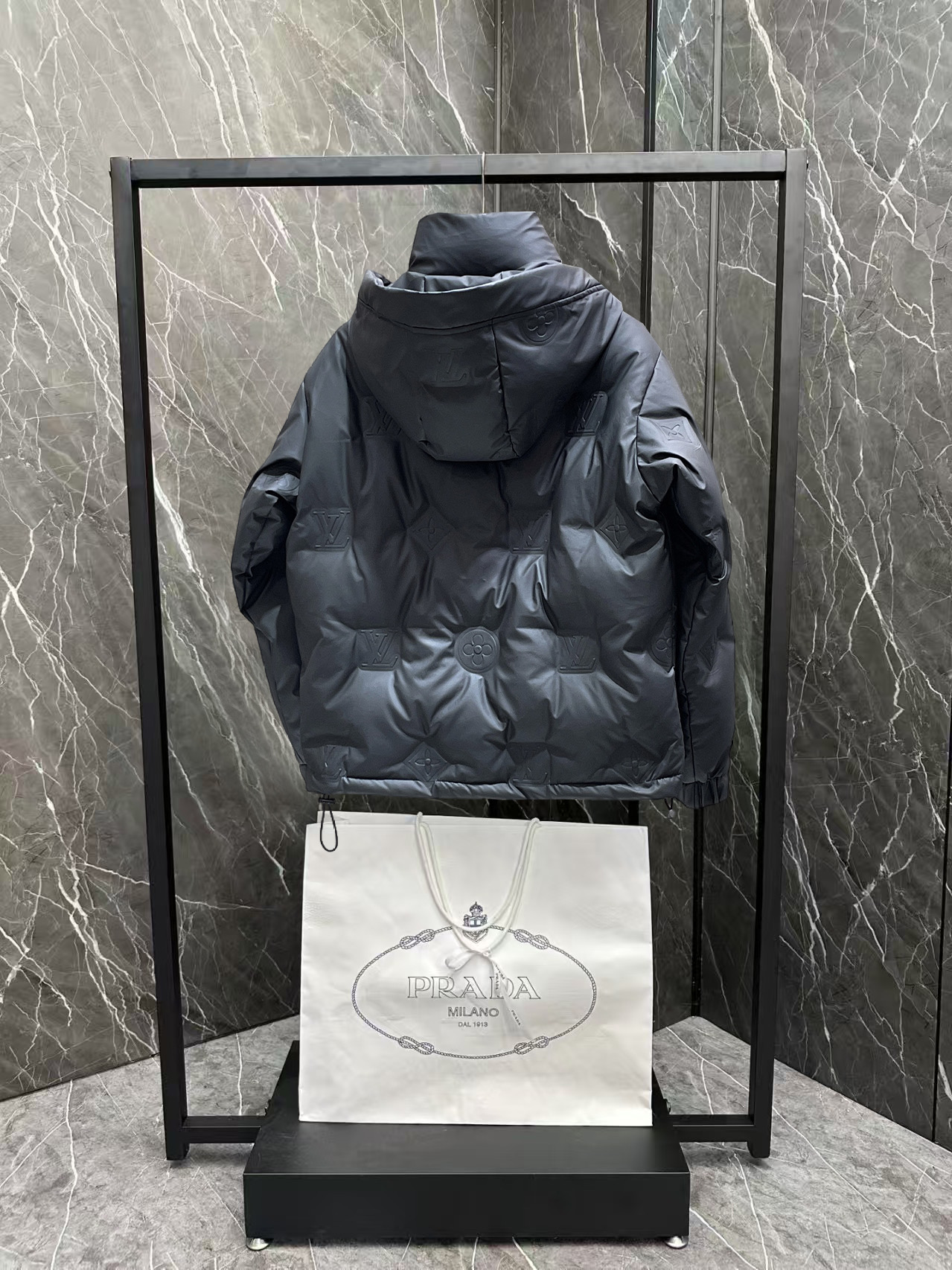 Louis Vuitton Down Jacket S-m-l-xl
