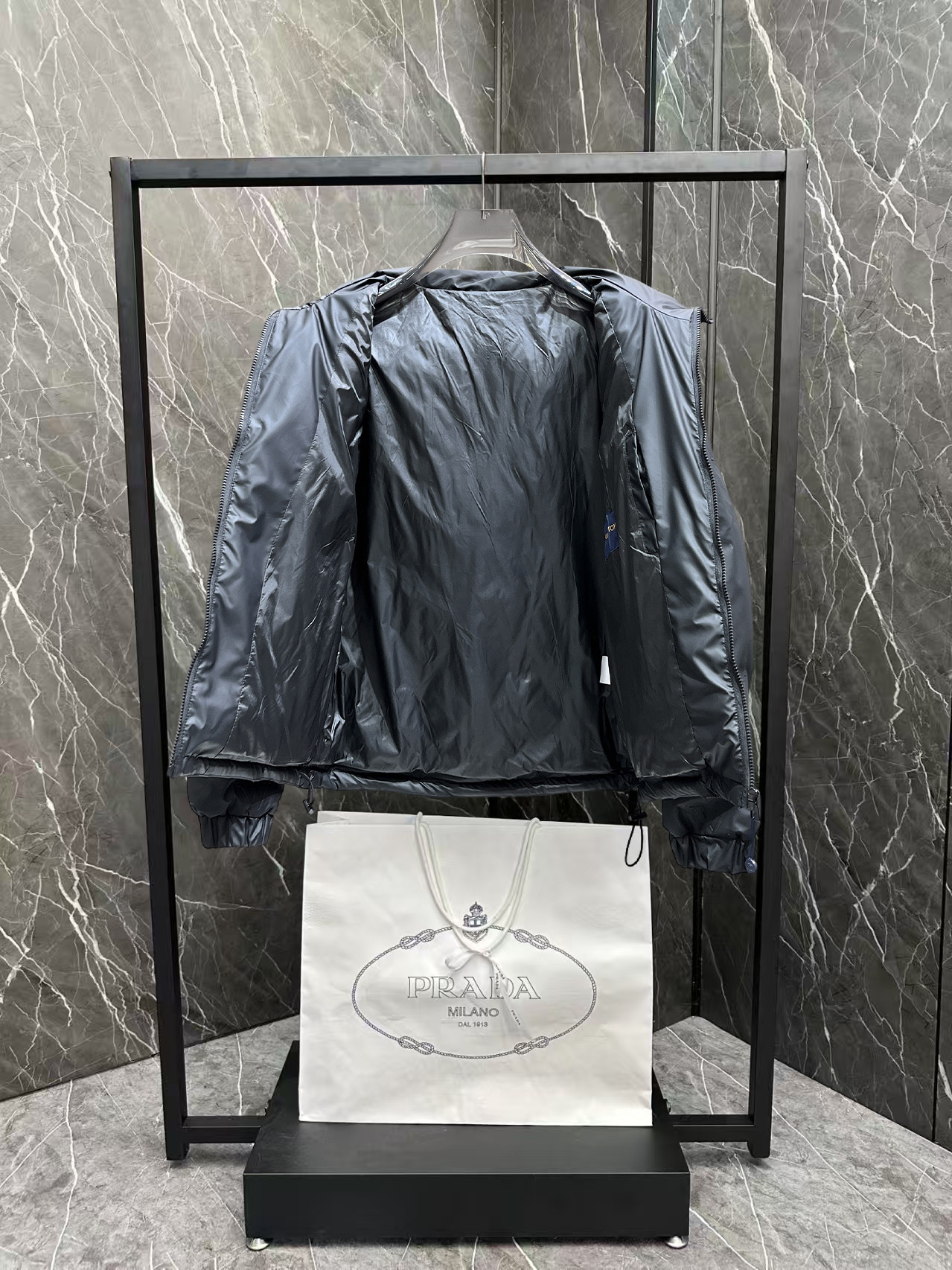Louis Vuitton Down Jacket S-m-l-xl