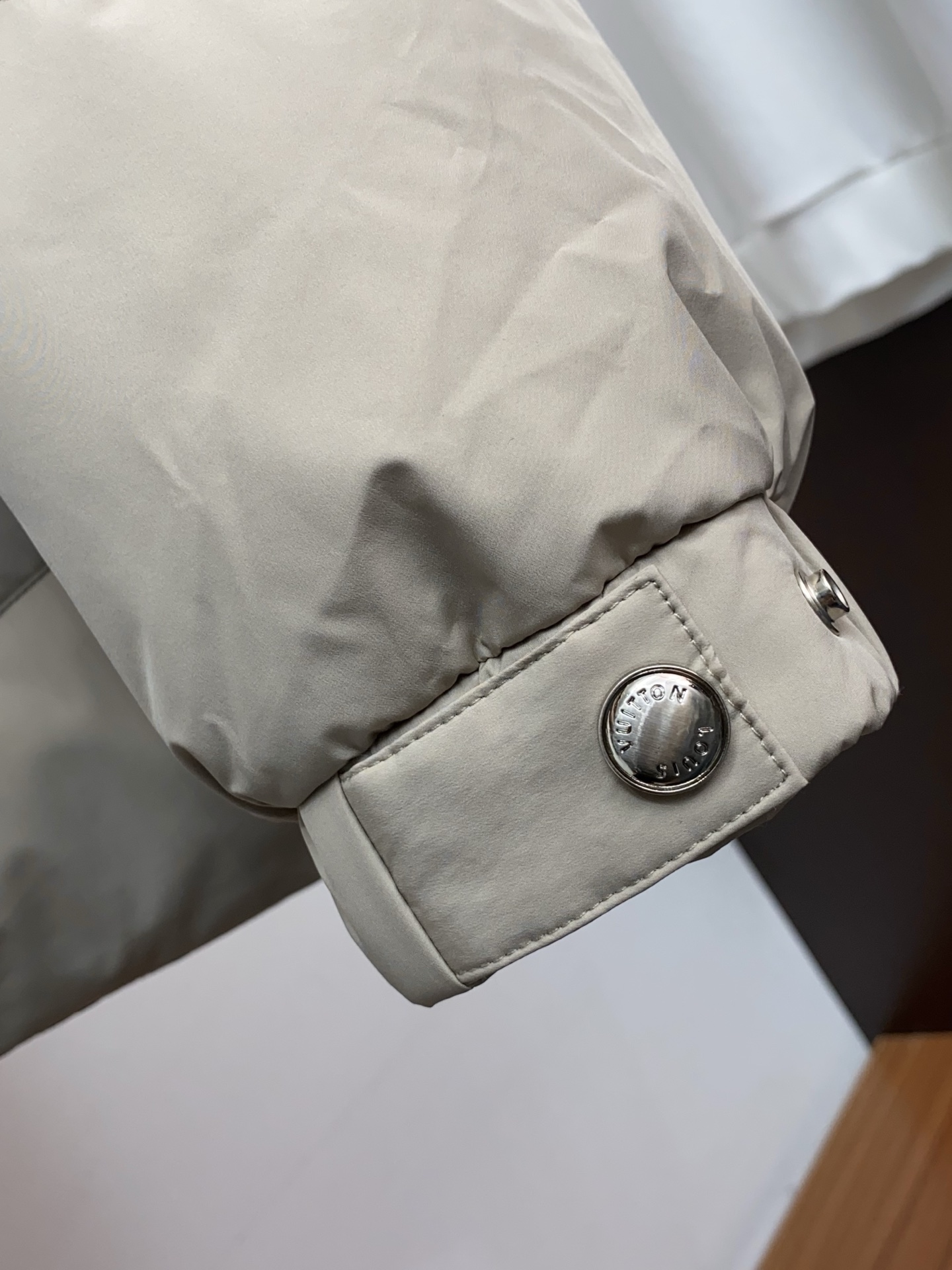 Louis Vuitton Couple Down Jacket White Duck Down M-xl