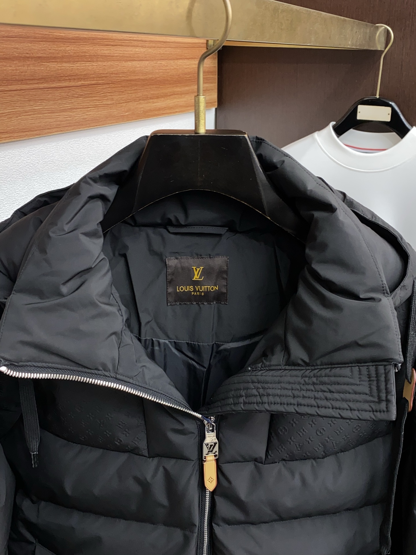 Louis Vuitton Couple Down Jacket White Duck Down M-xl