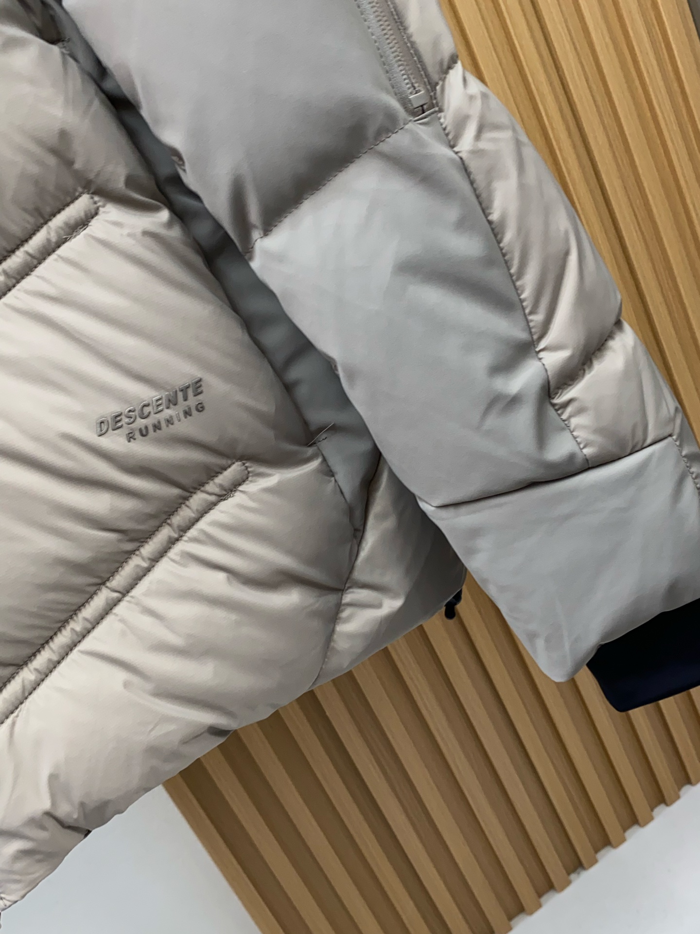 Descente Male Down Jacket White Duck Down M-xl