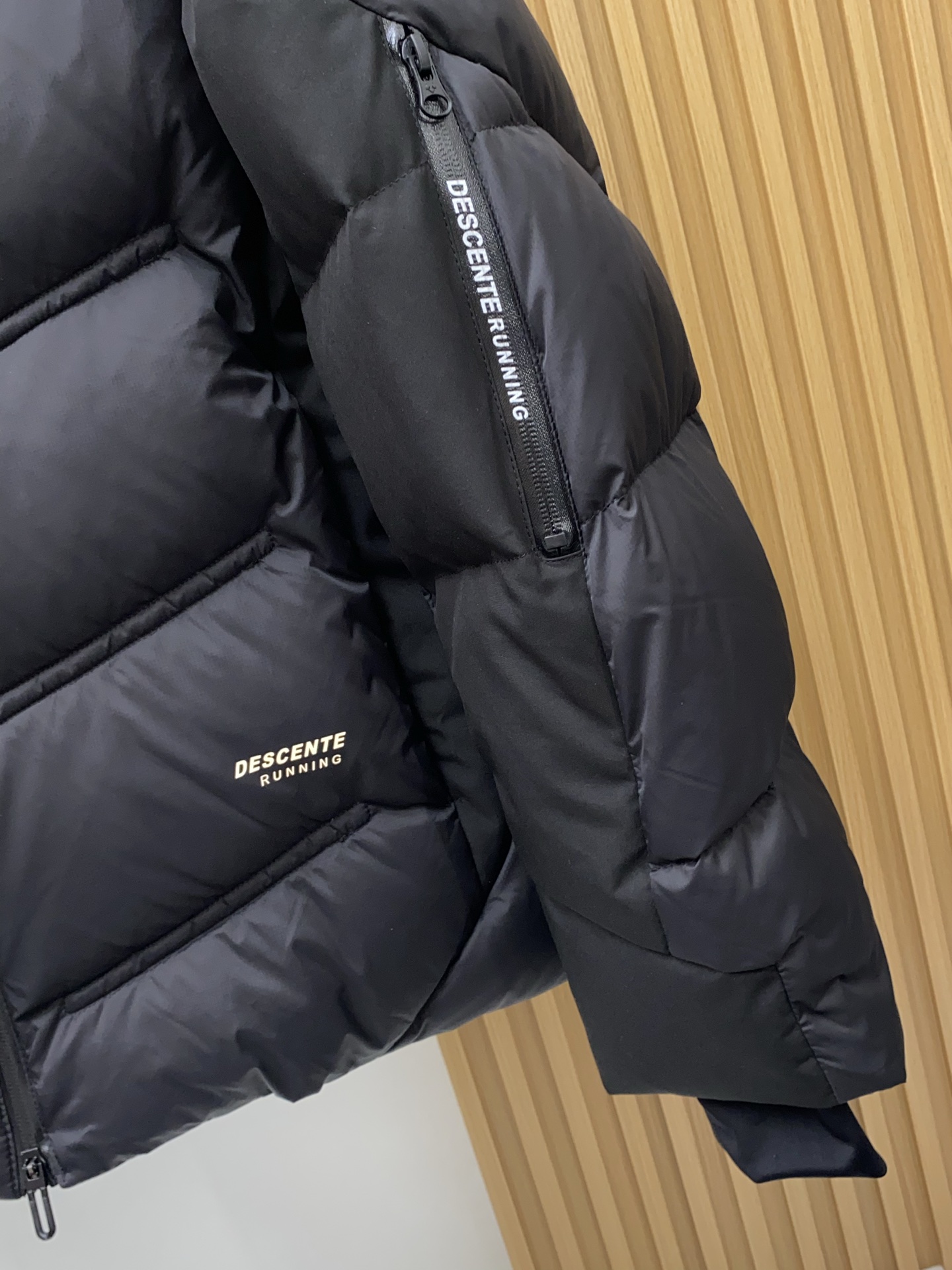 Descente Male Down Jacket White Duck Down M-xl