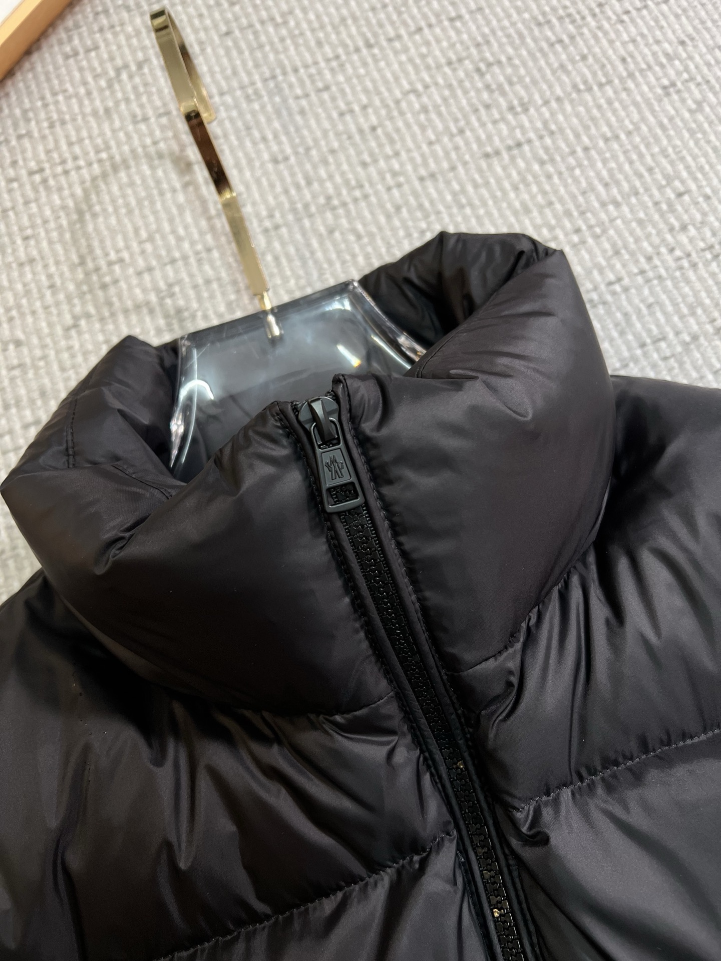 Moncler Down Jacket Hooded M-l-xl