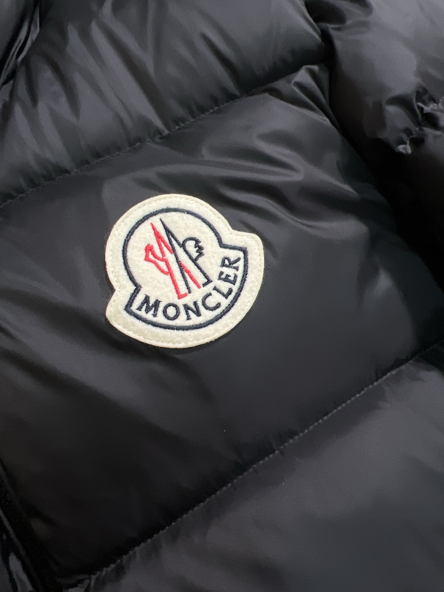 Moncler Down Jacket Hooded M-l-xl