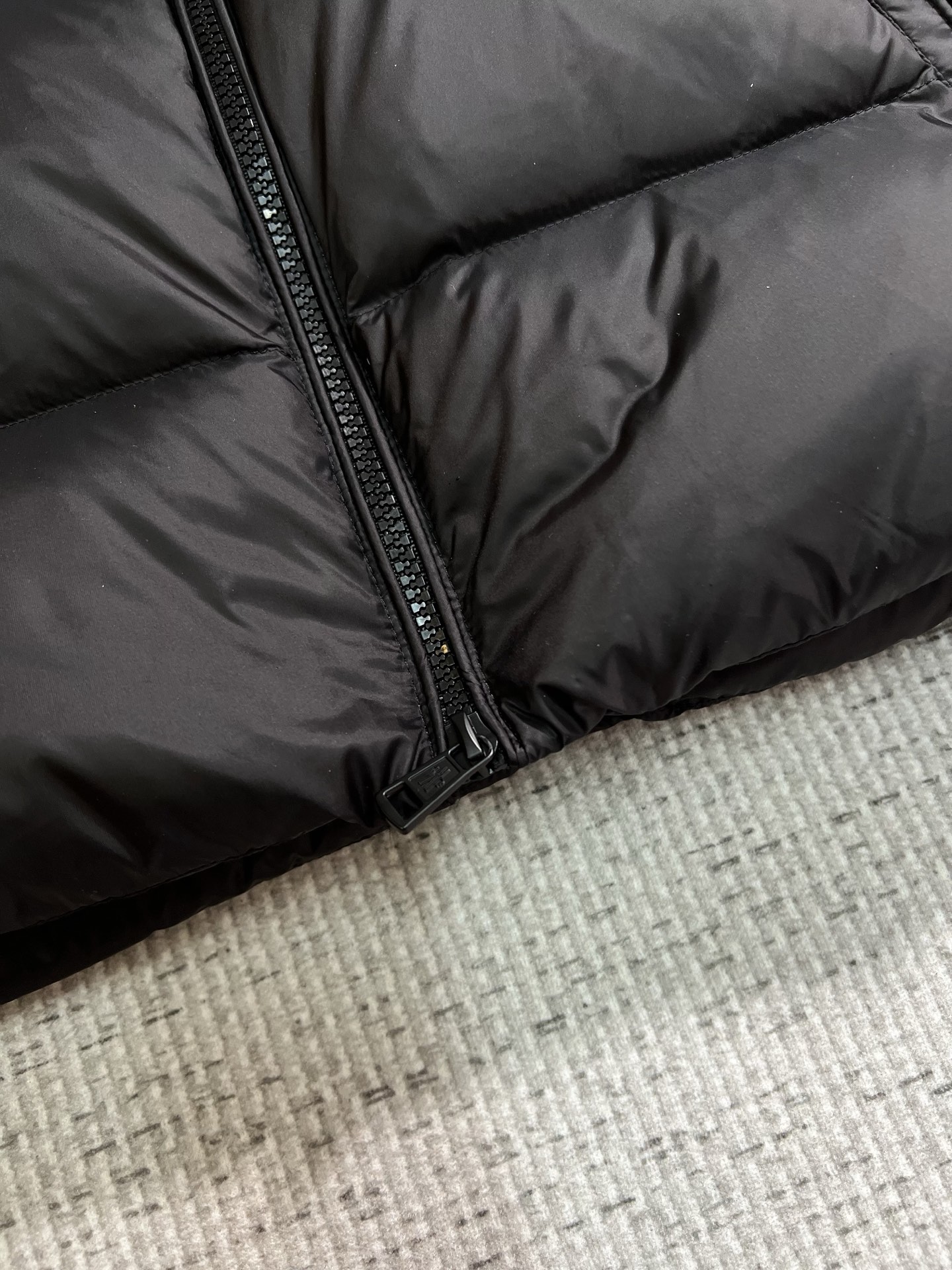 Moncler Down Jacket Hooded M-l-xl