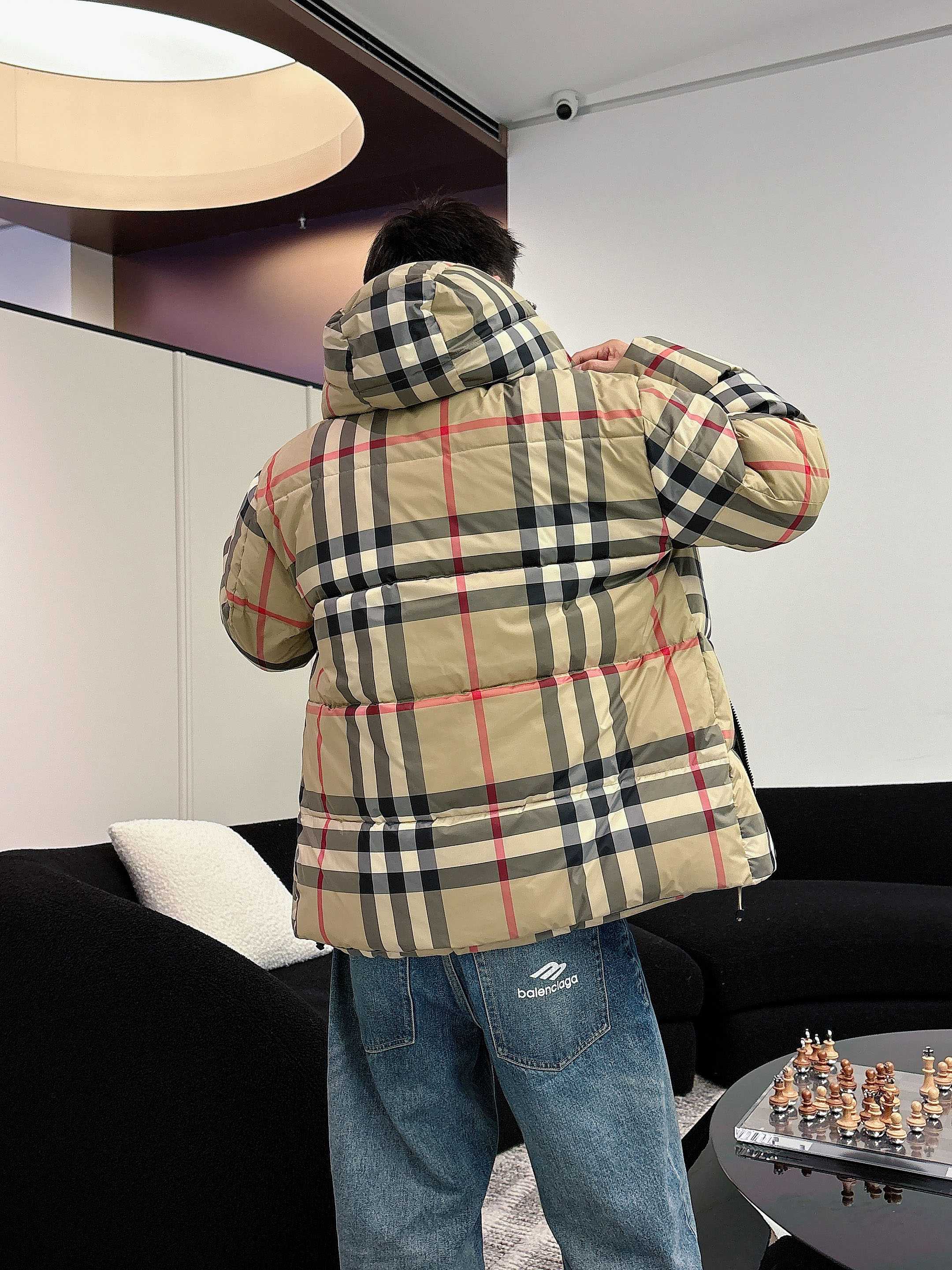 Burberry Down Jacket S-m-l-xl