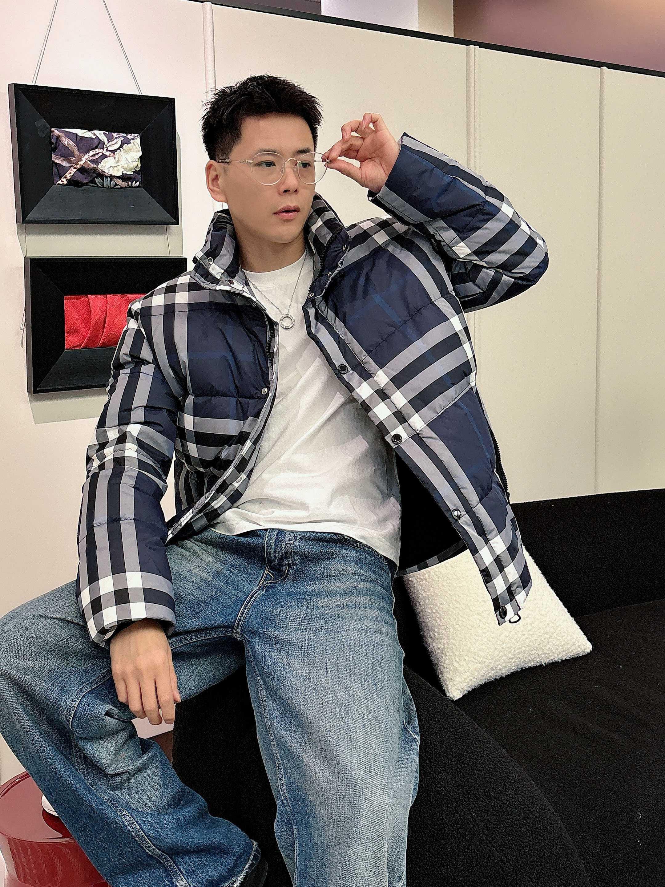 Burberry Down Jacket S-m-l-xl