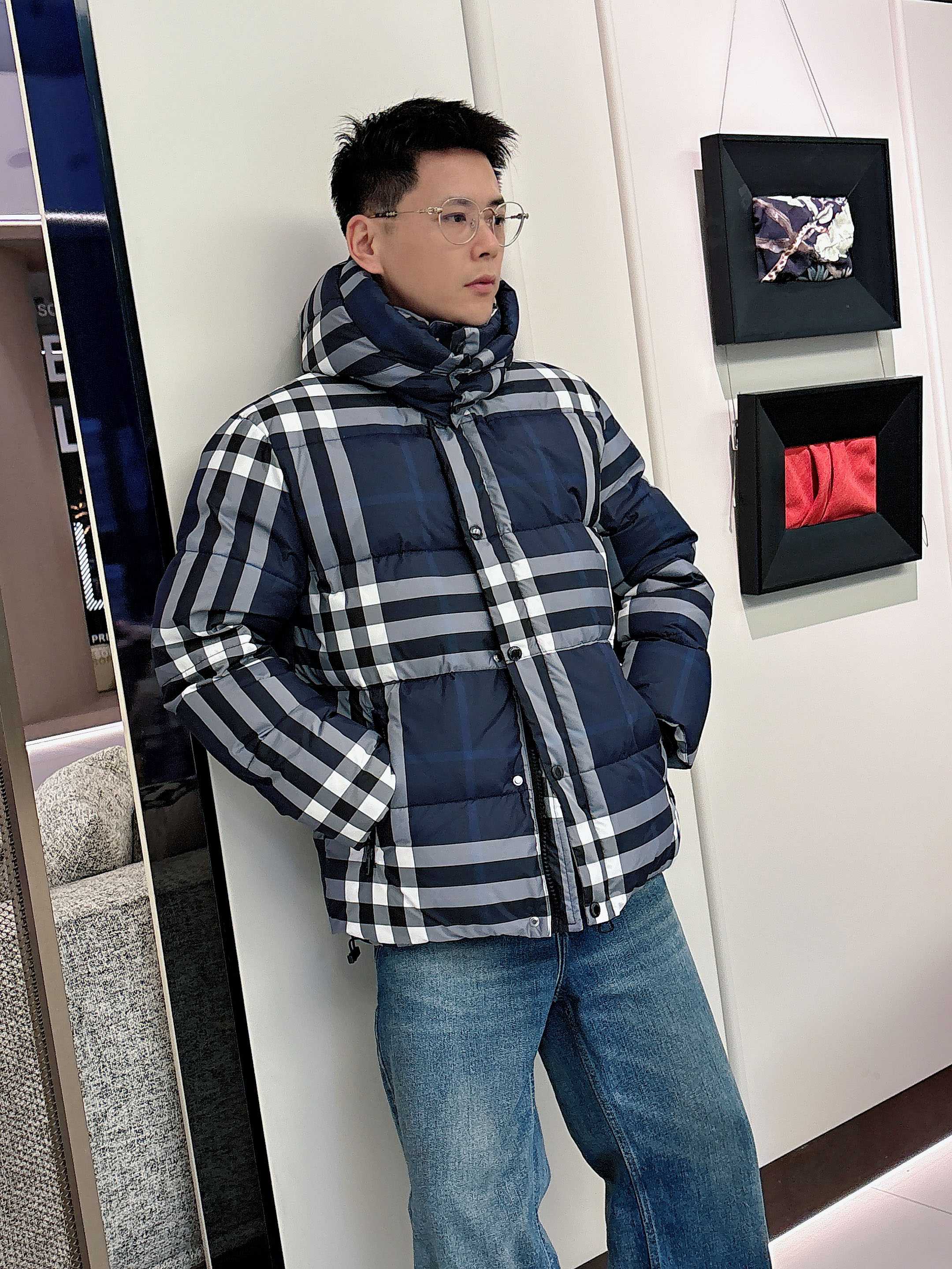Burberry Down Jacket S-m-l-xl