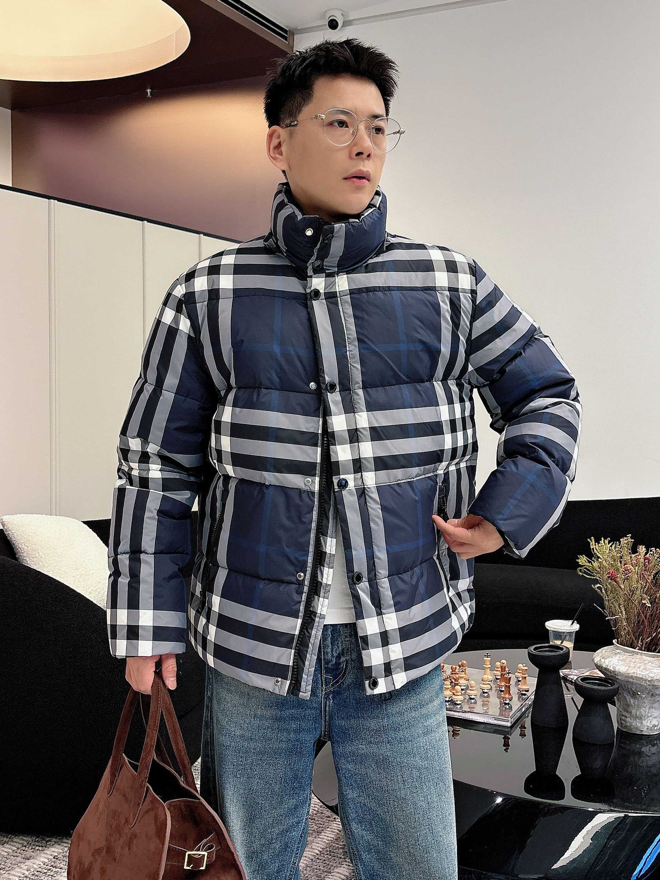 Burberry Down Jacket S-m-l-xl