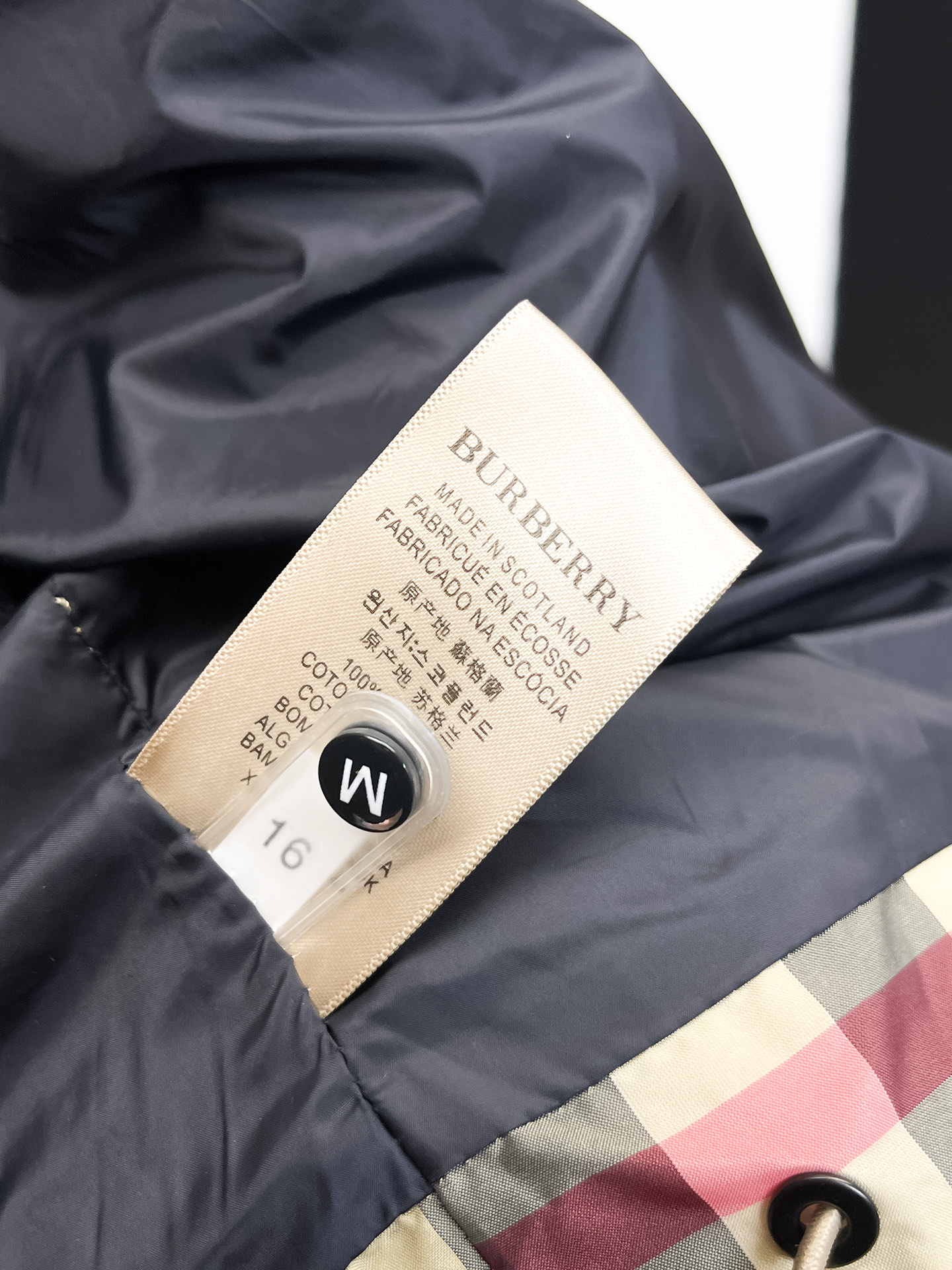 Burberry Down Jacket S-m-l-xl